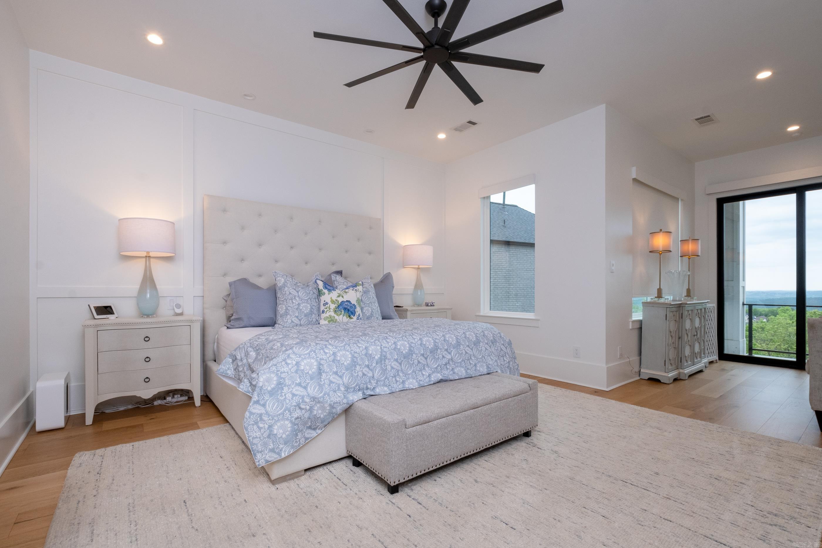 CHENAL VALLEY "FALSTONE COURT" - Residential