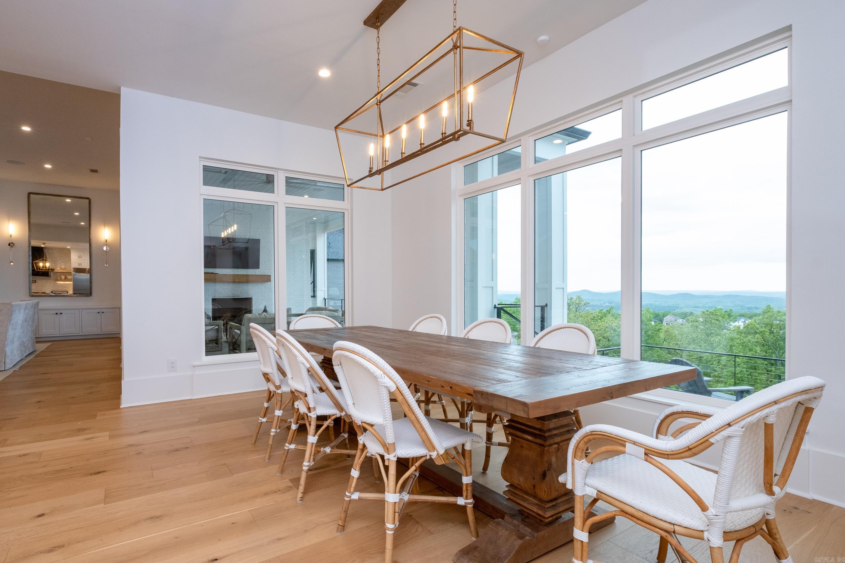 CHENAL VALLEY "FALSTONE COURT" - Residential