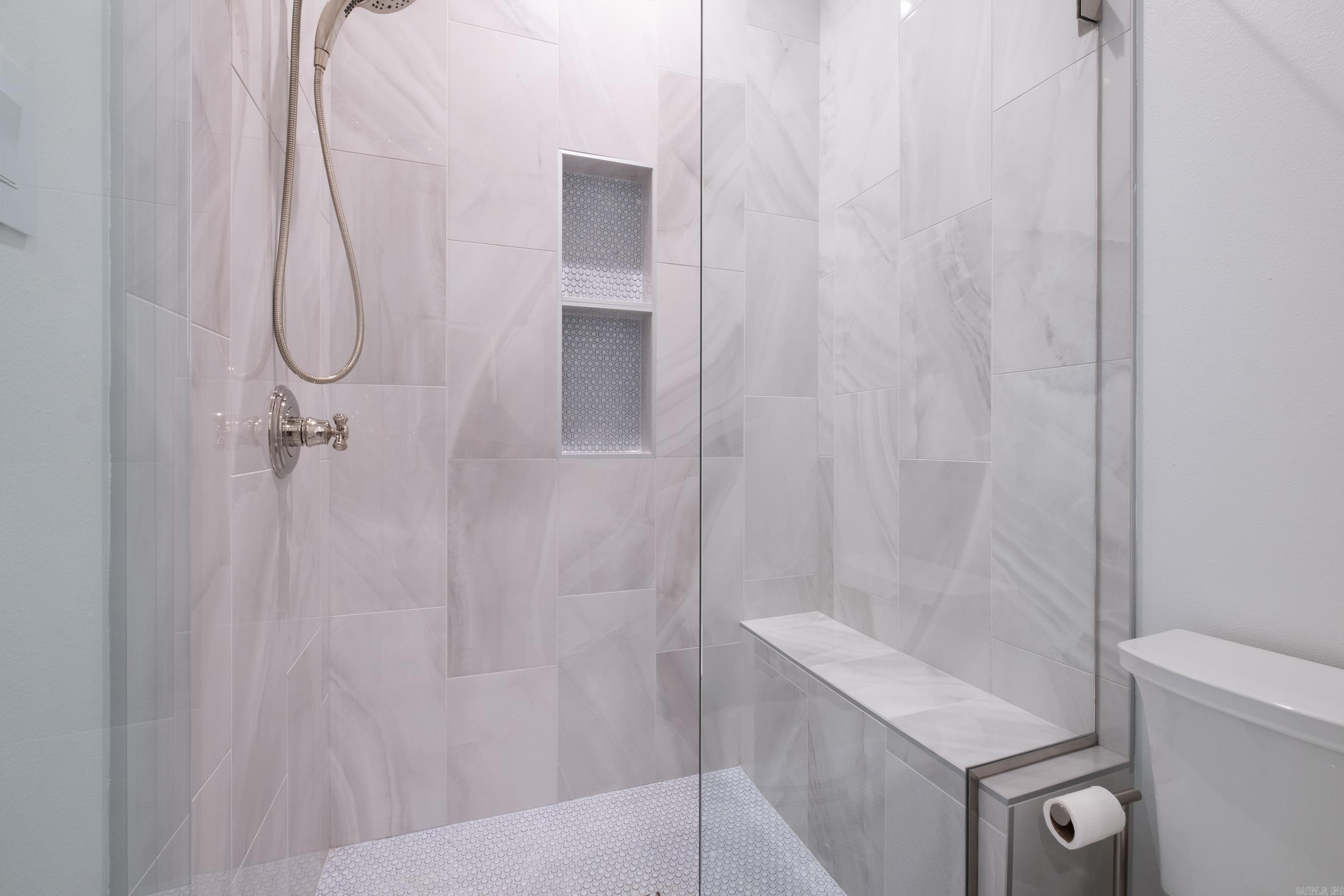 CHENAL VALLEY "FALSTONE COURT" - Residential