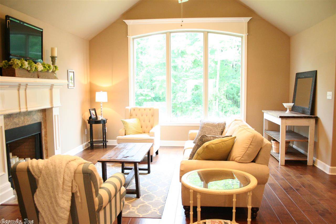 Hickory Hill - Residential