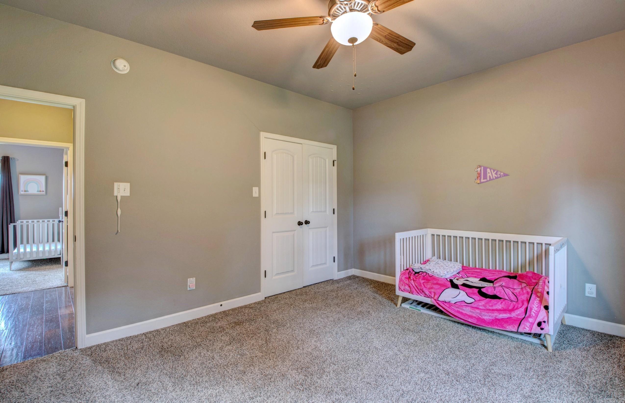 SHADOW CREEK - Residential