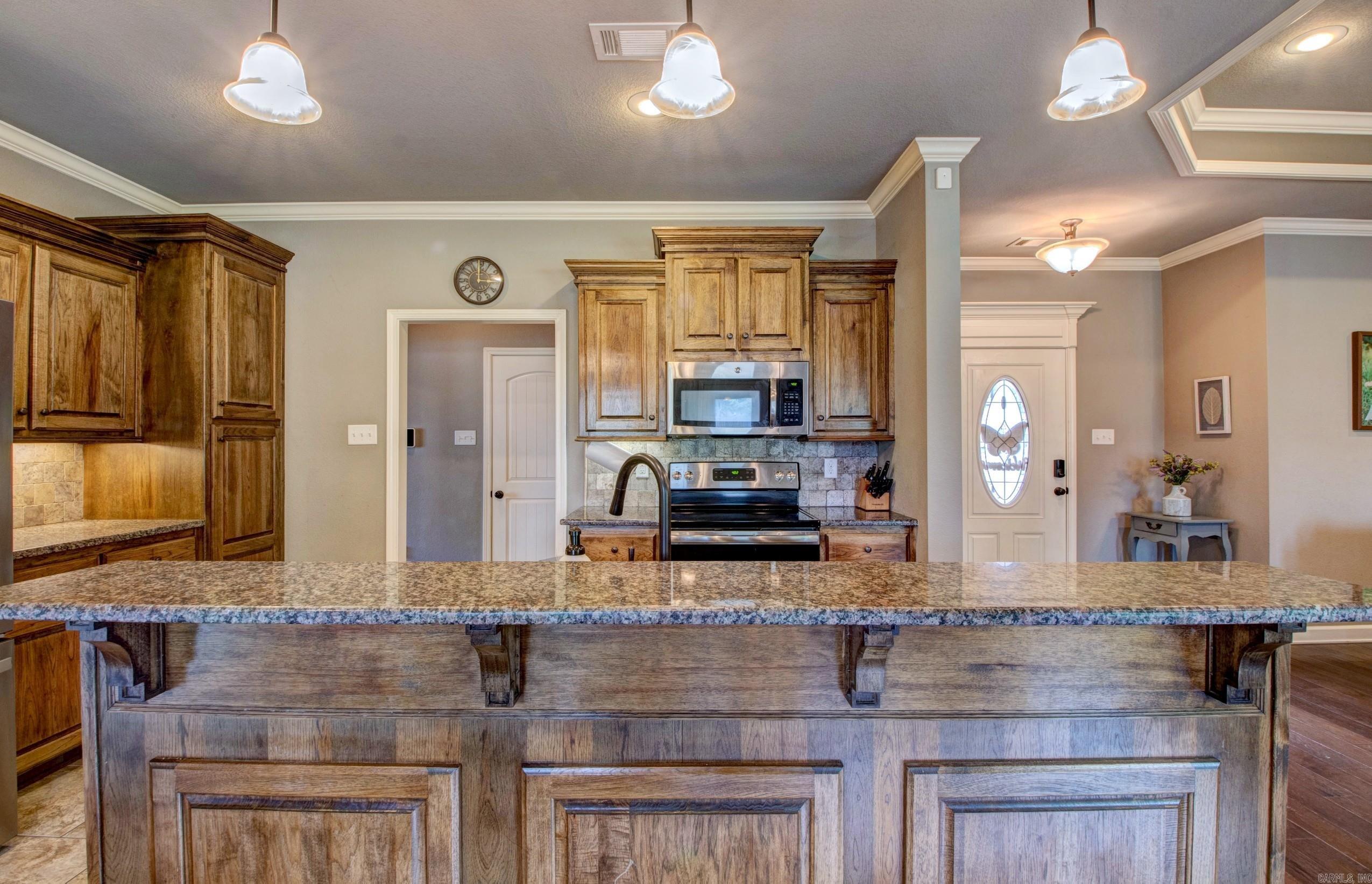 SHADOW CREEK - Residential