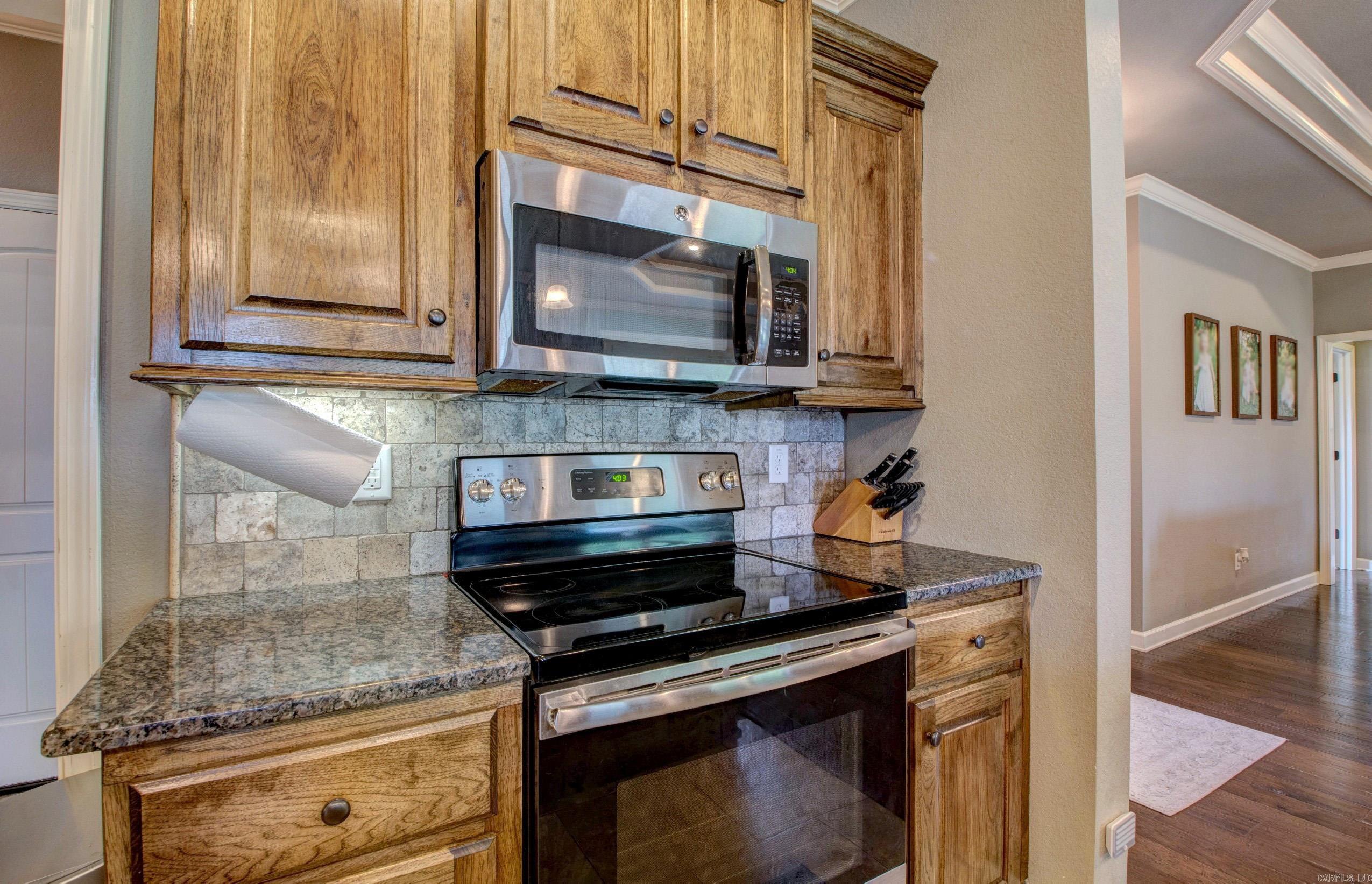 SHADOW CREEK - Residential