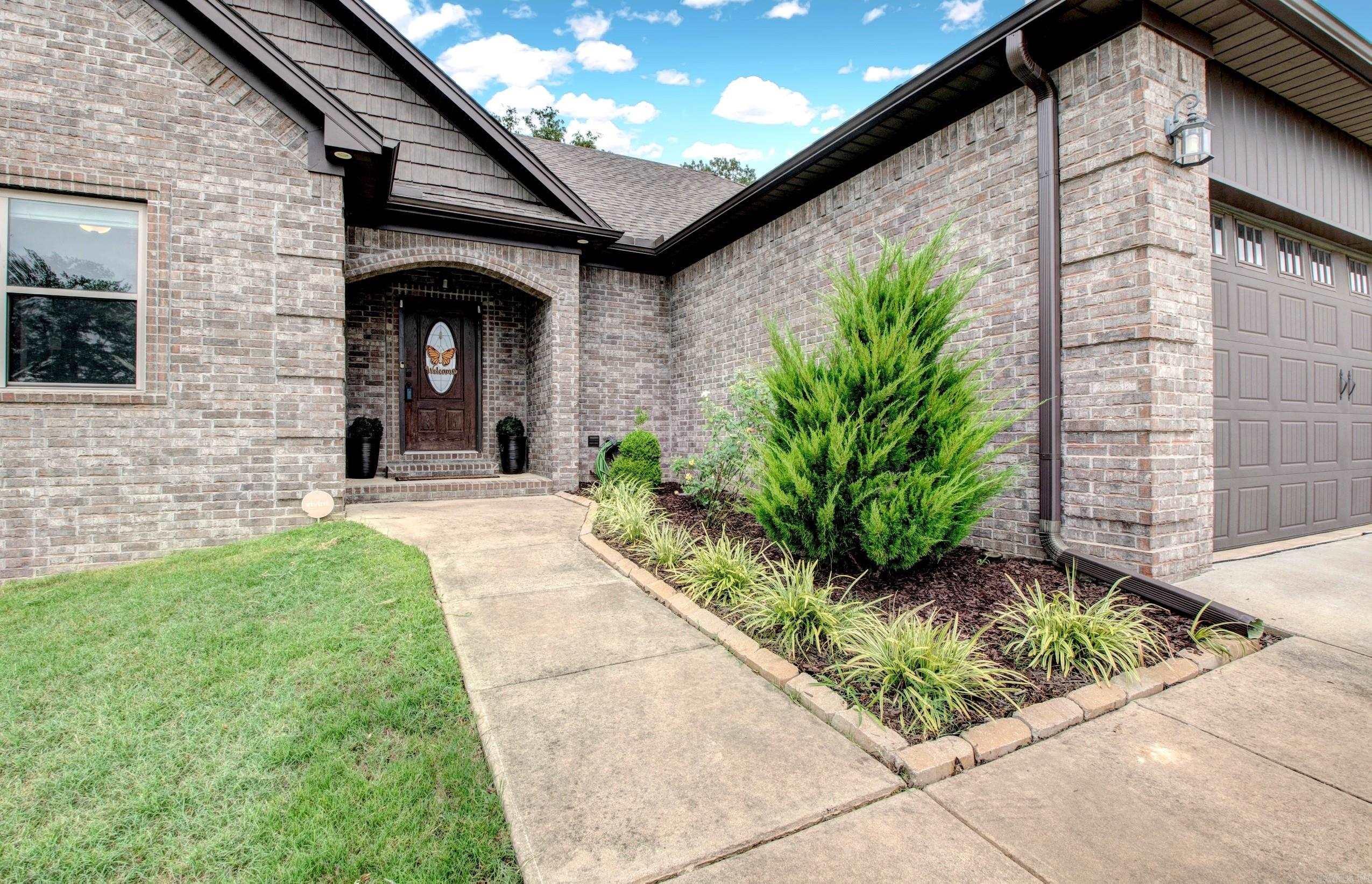 SHADOW CREEK - Residential