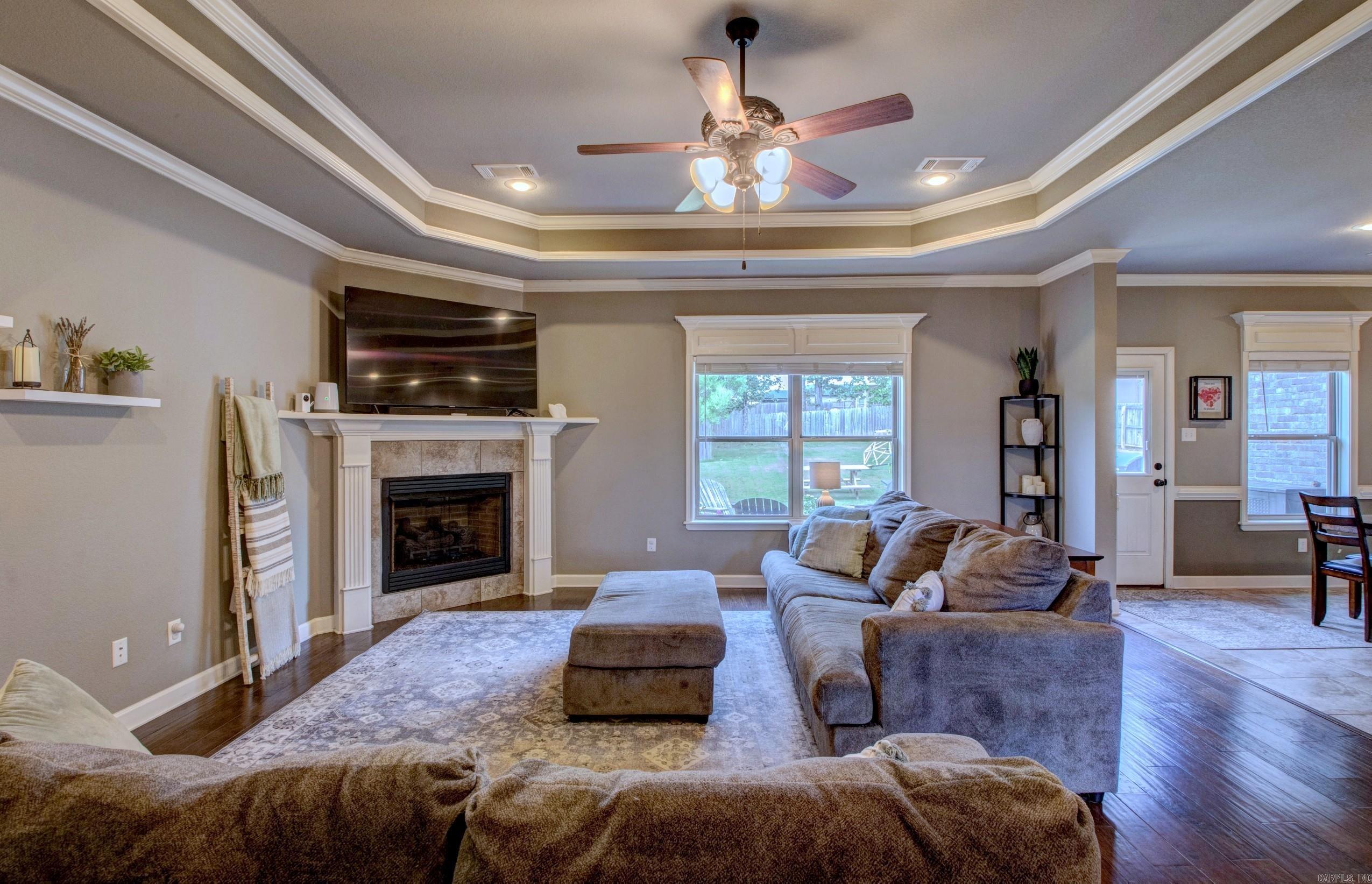 SHADOW CREEK - Residential