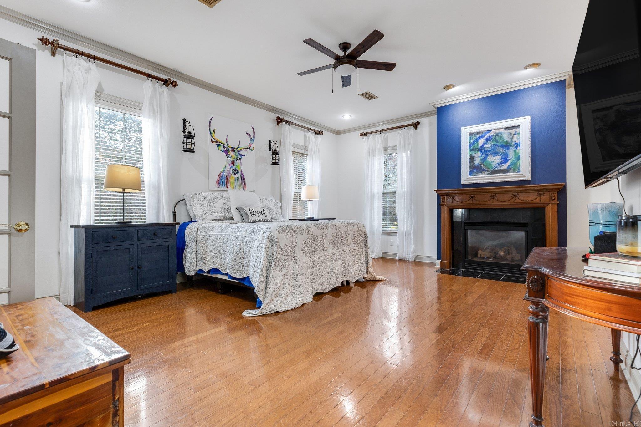 WINDSONG ESTATES - Residential