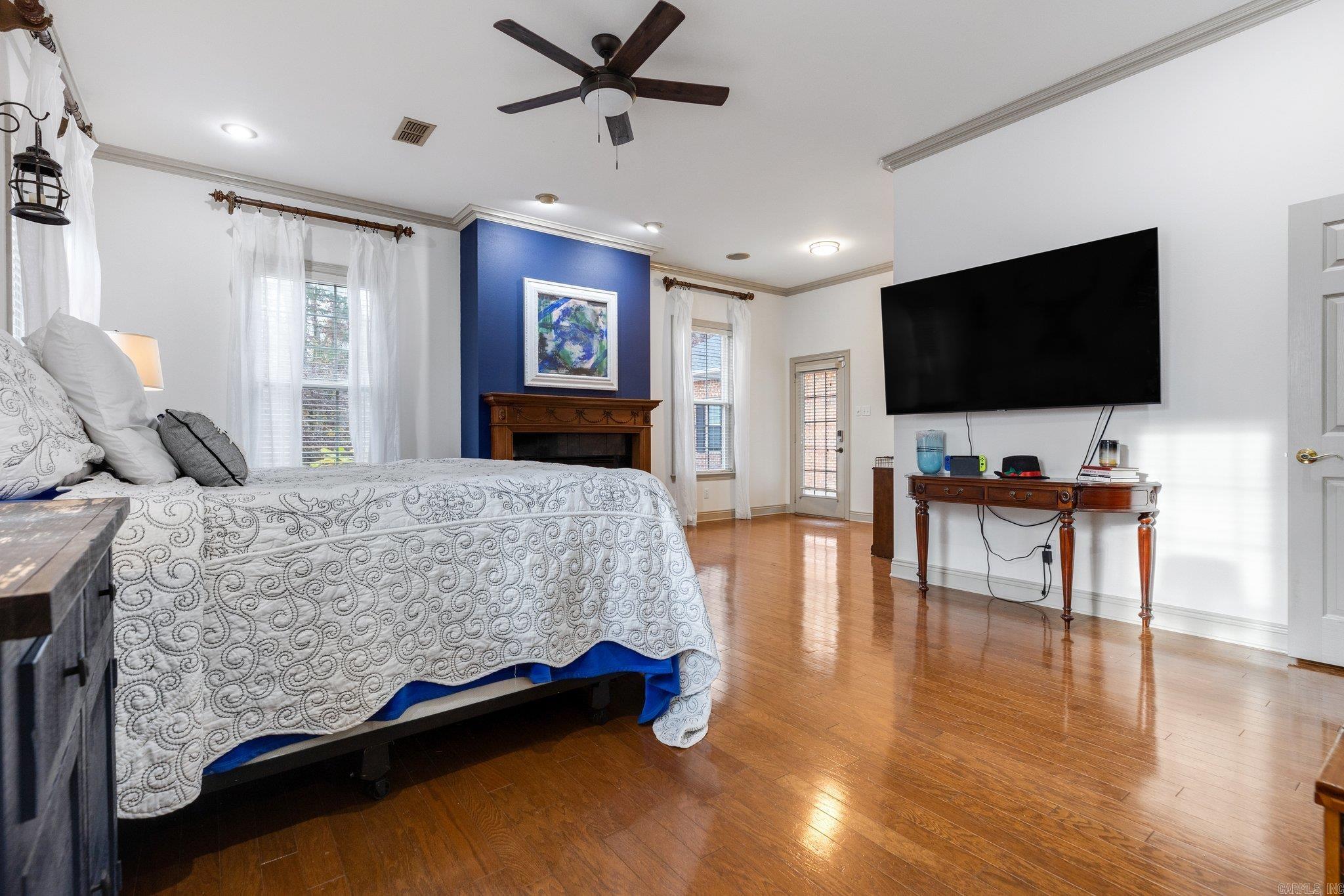 WINDSONG ESTATES - Residential