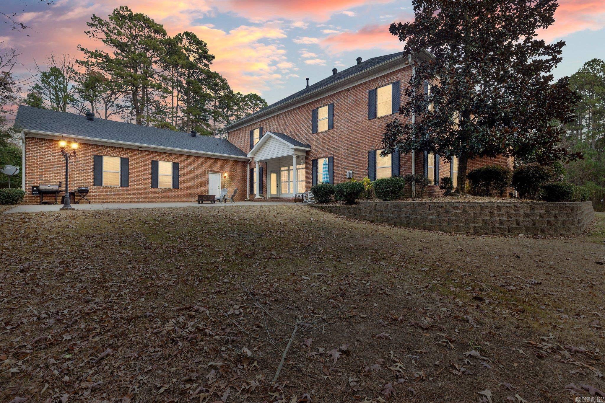 WINDSONG ESTATES - Residential