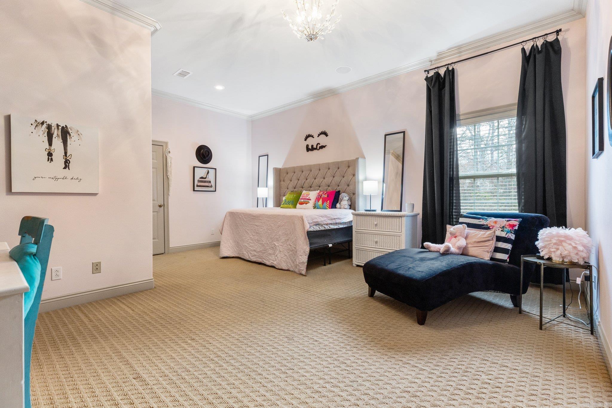 WINDSONG ESTATES - Residential