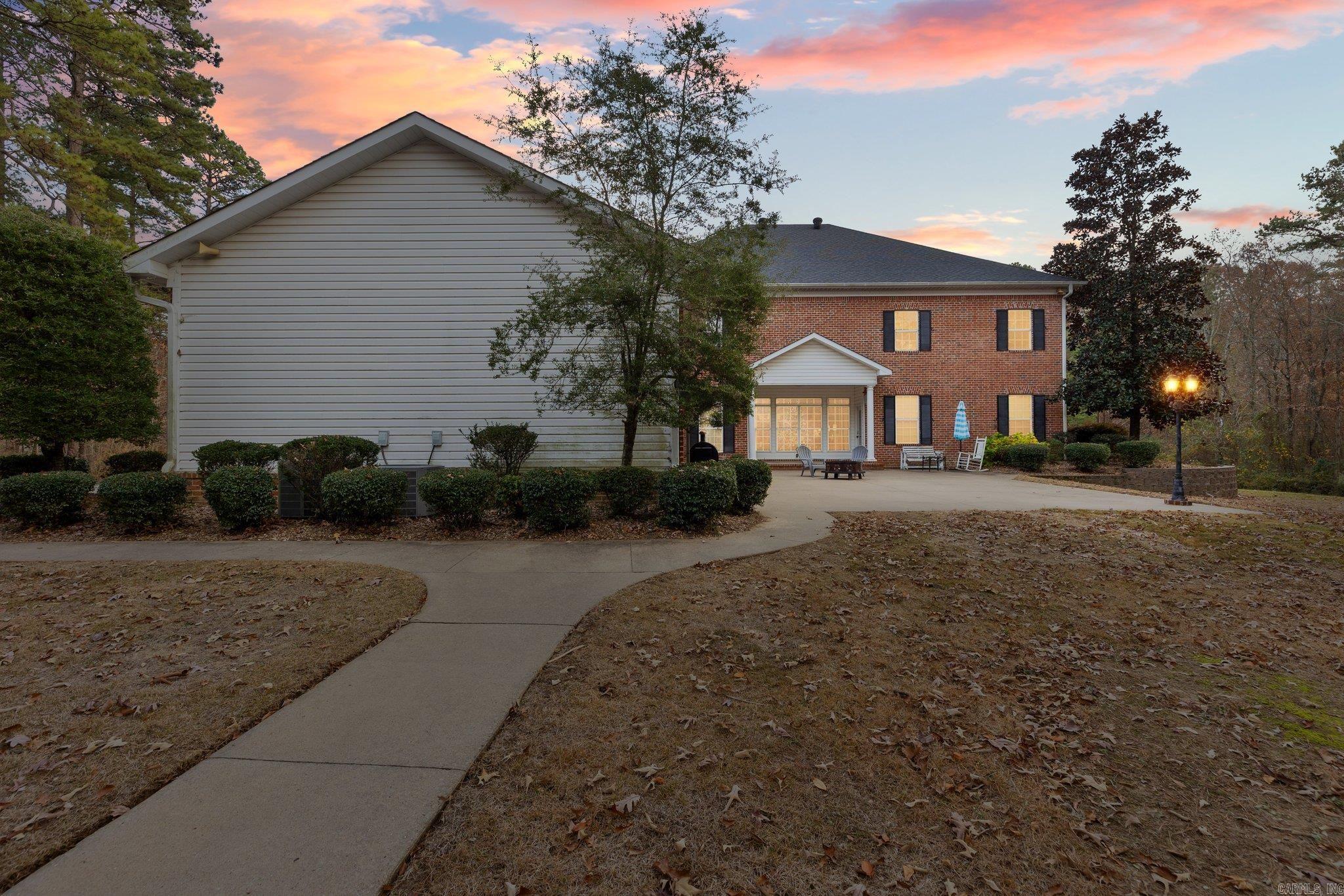 WINDSONG ESTATES - Residential