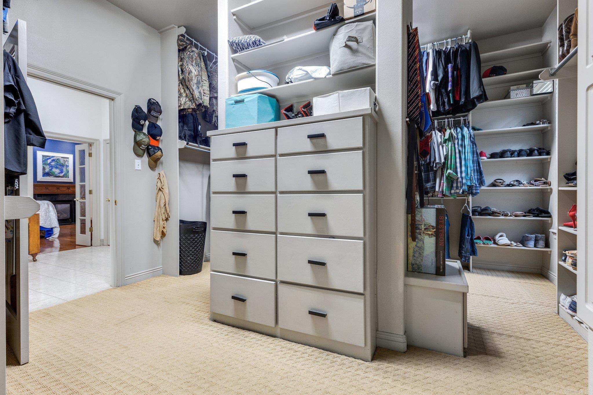 WINDSONG ESTATES - Residential