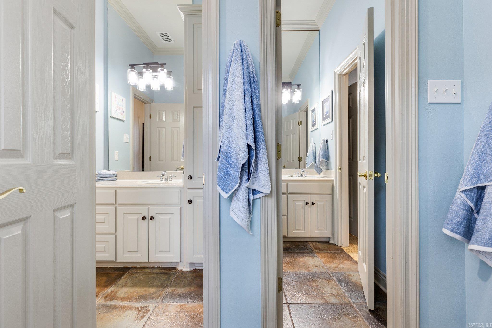 WINDSONG ESTATES - Residential