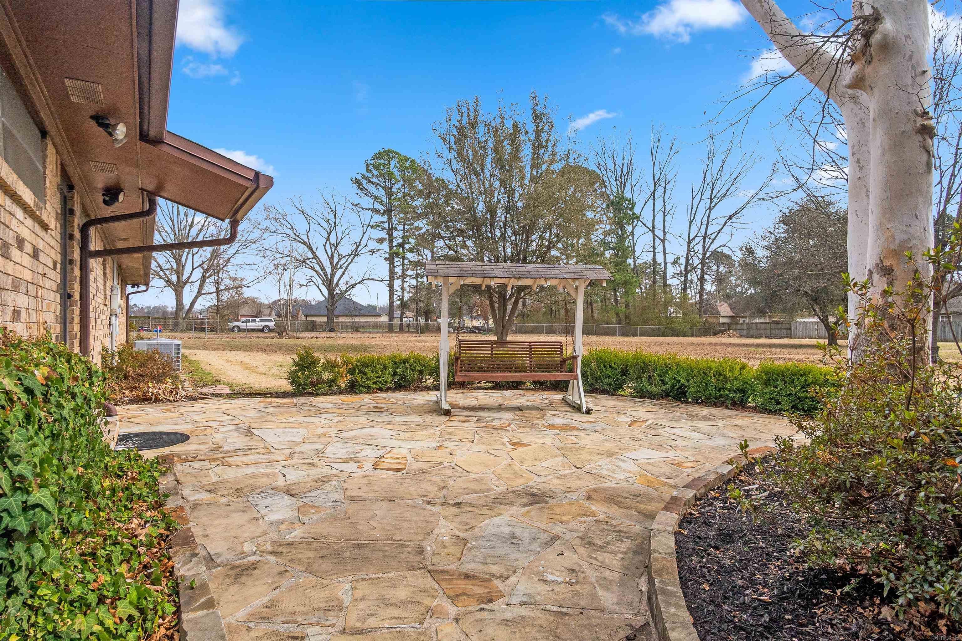 COUNTRY WOOD SUB UNIT - Residential