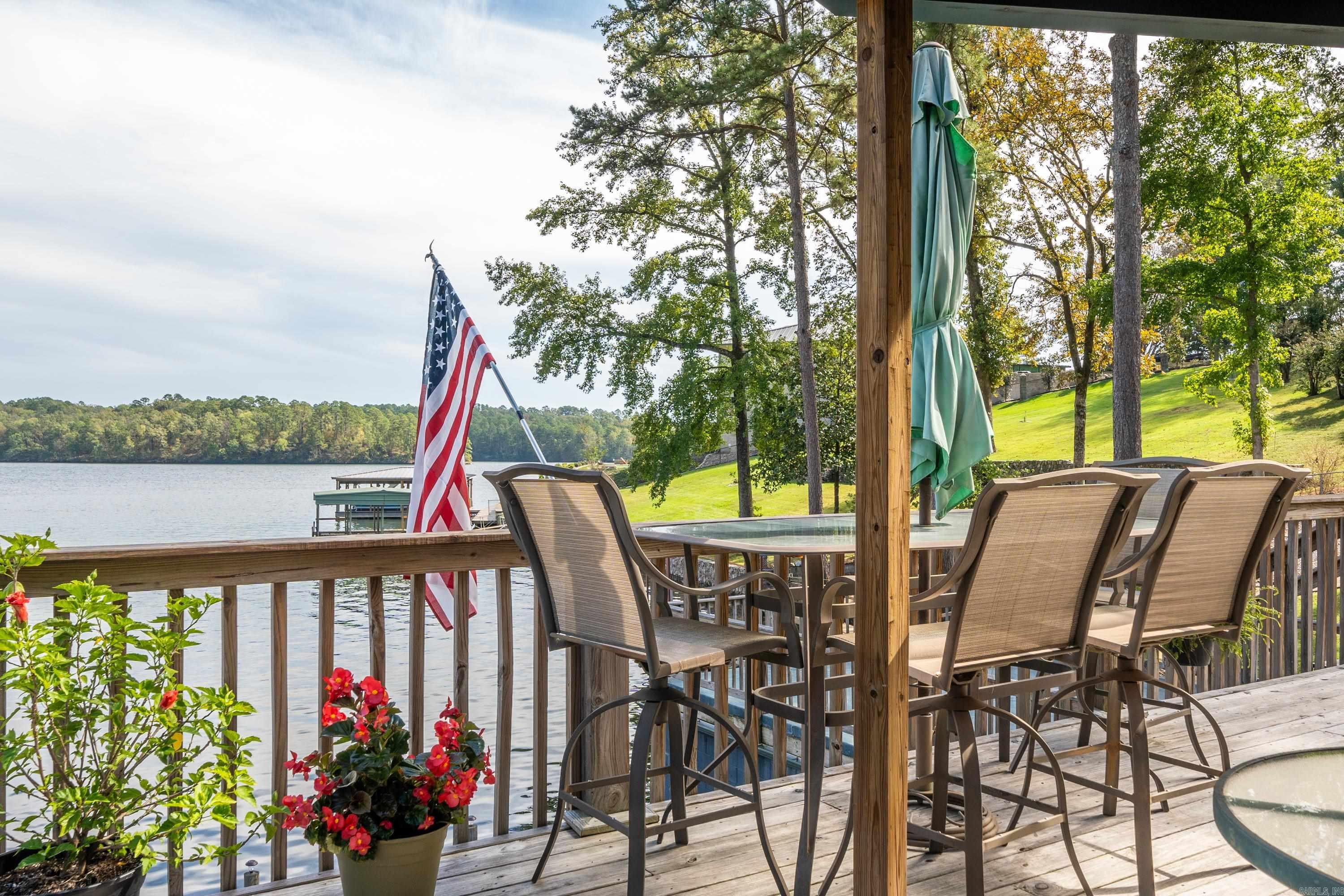 Thomas - Residential