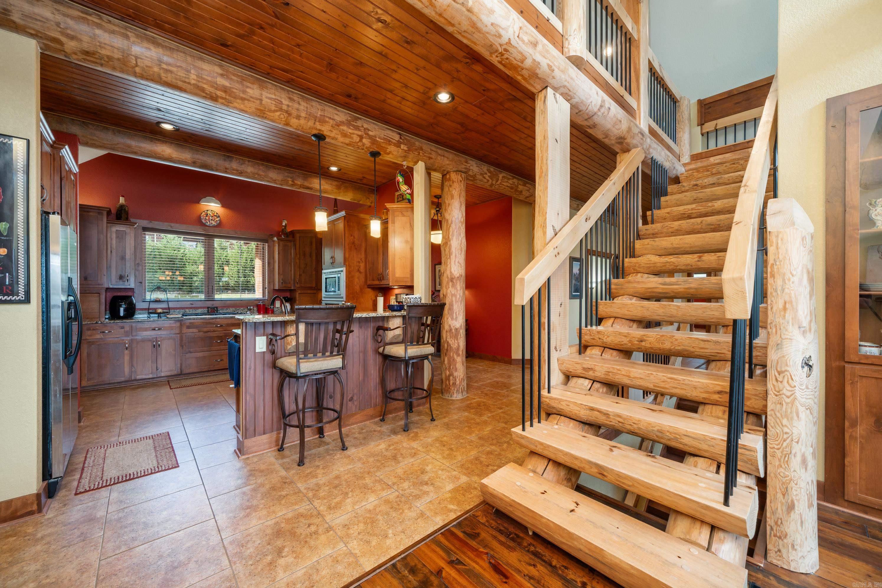 Thomas - Residential