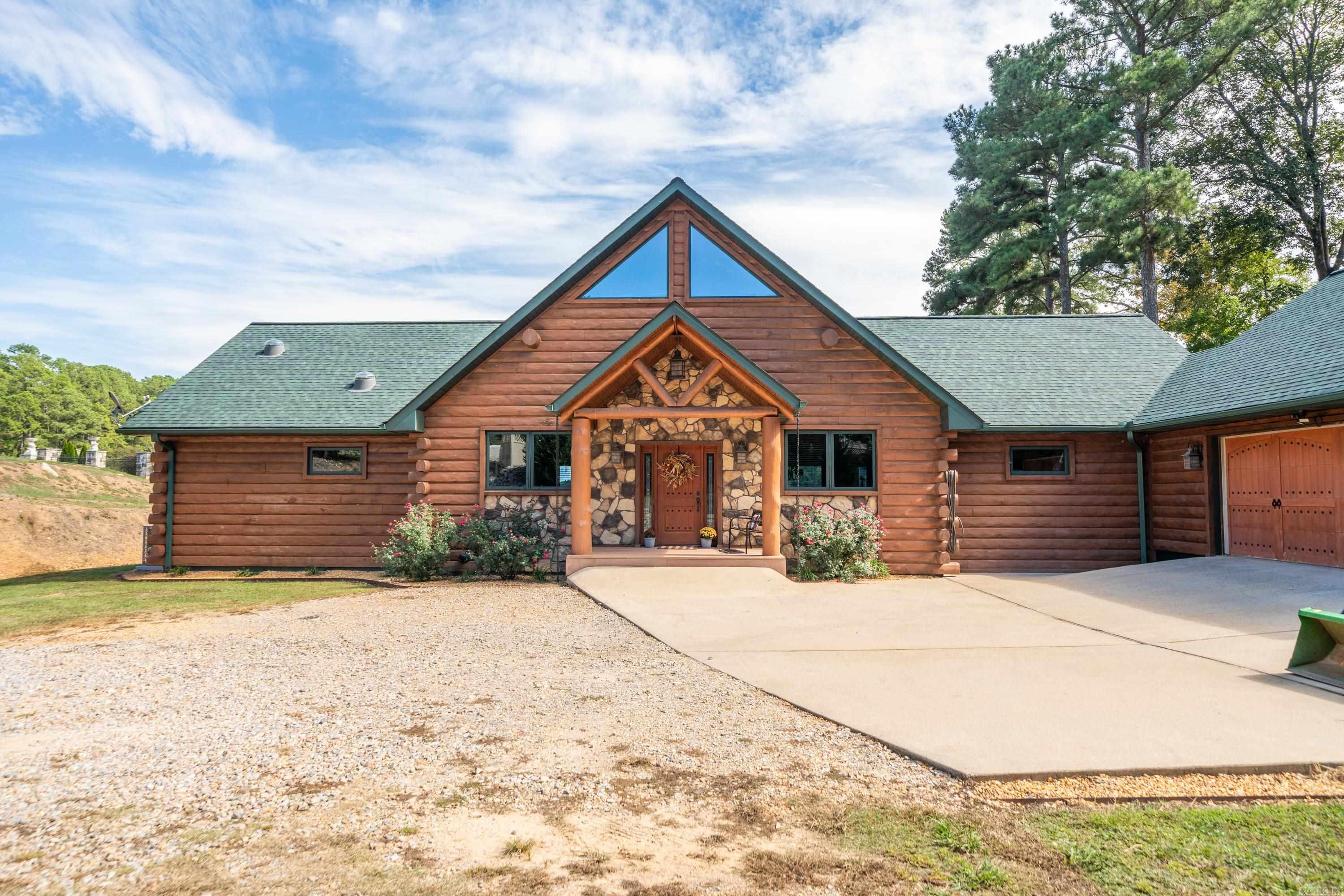 Thomas - Residential