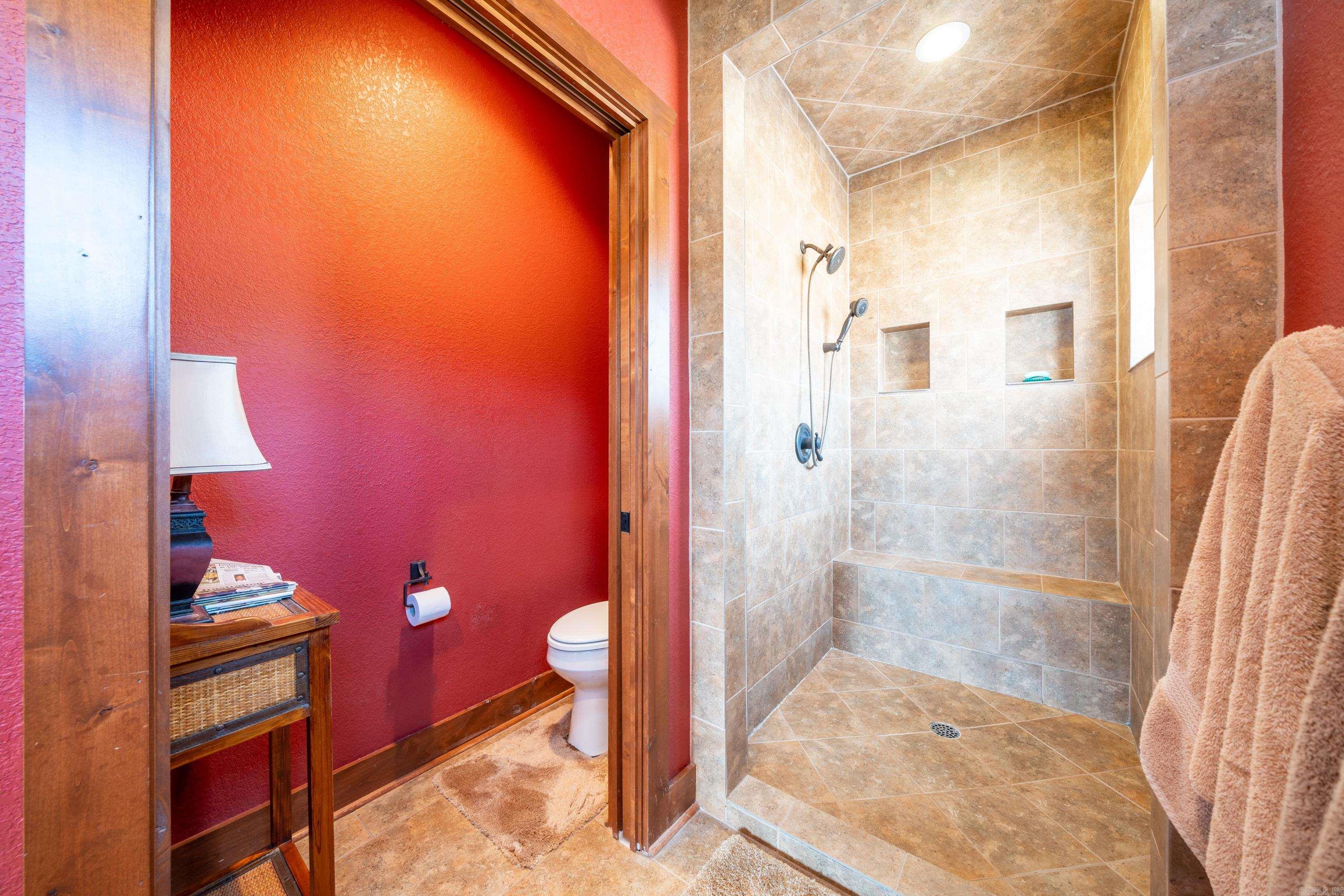 Thomas - Residential