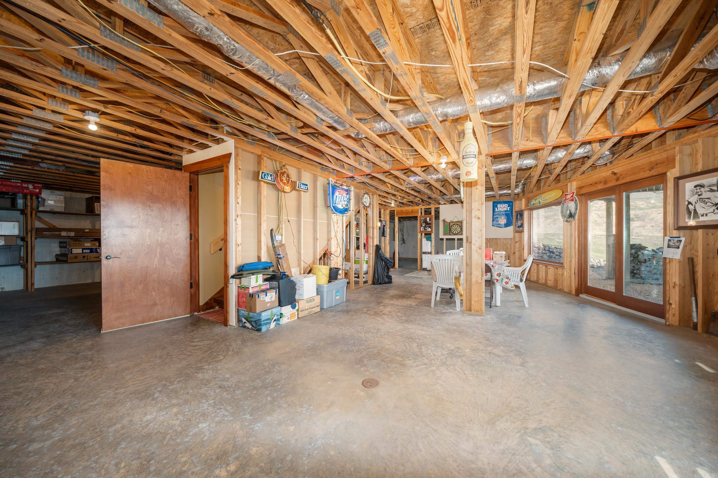 Thomas - Residential