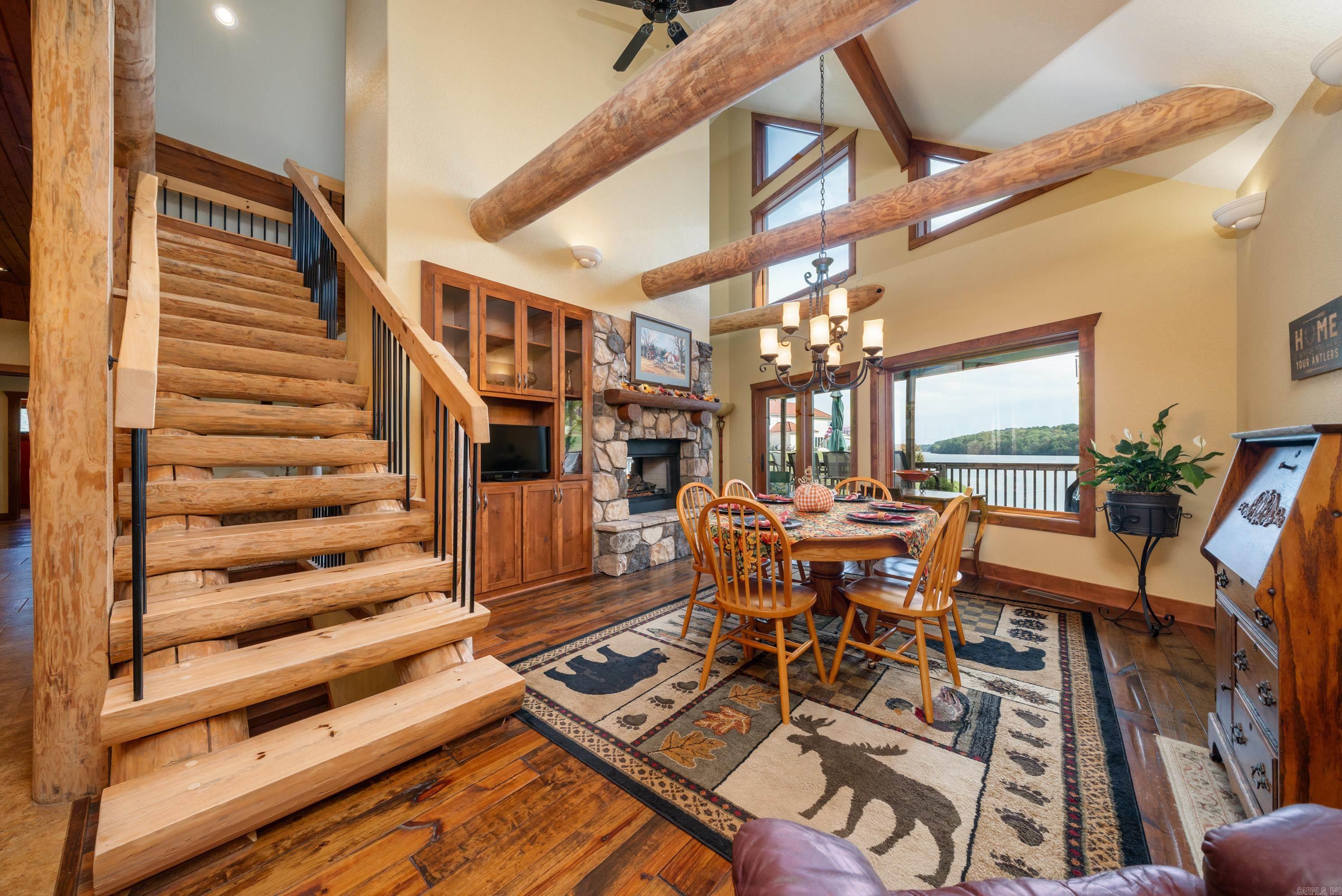 Thomas - Residential