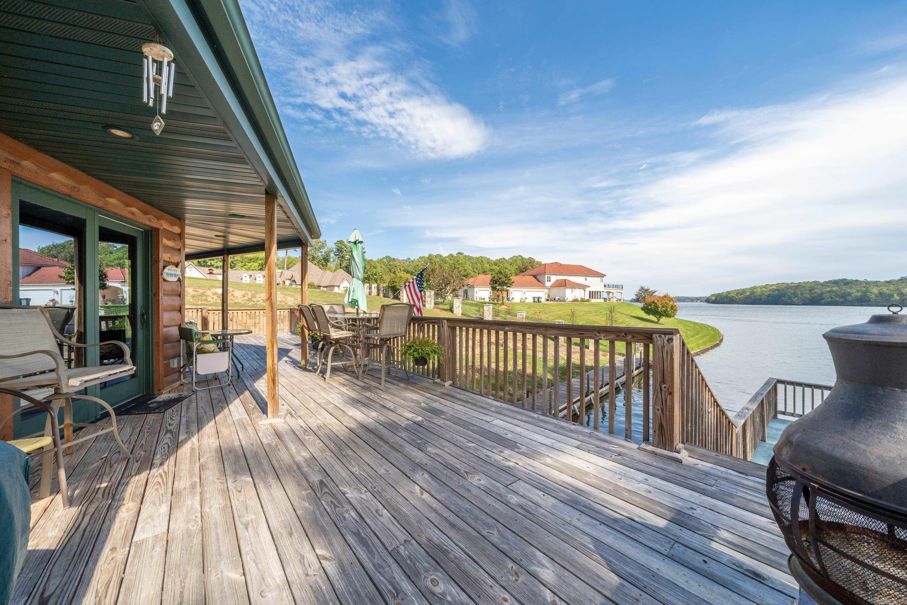 Thomas - Residential