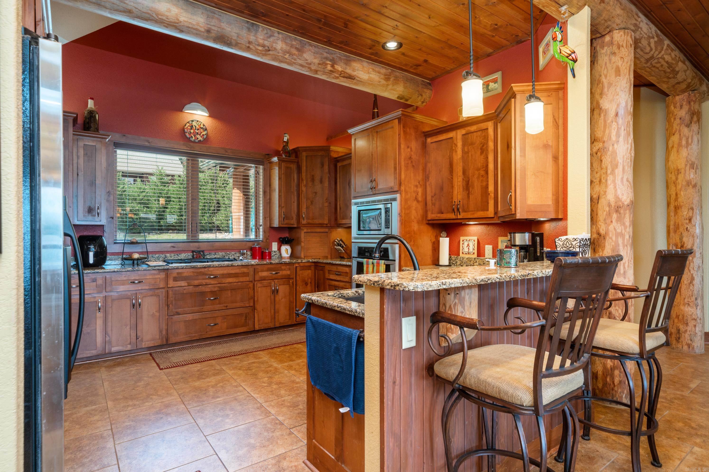 Thomas - Residential