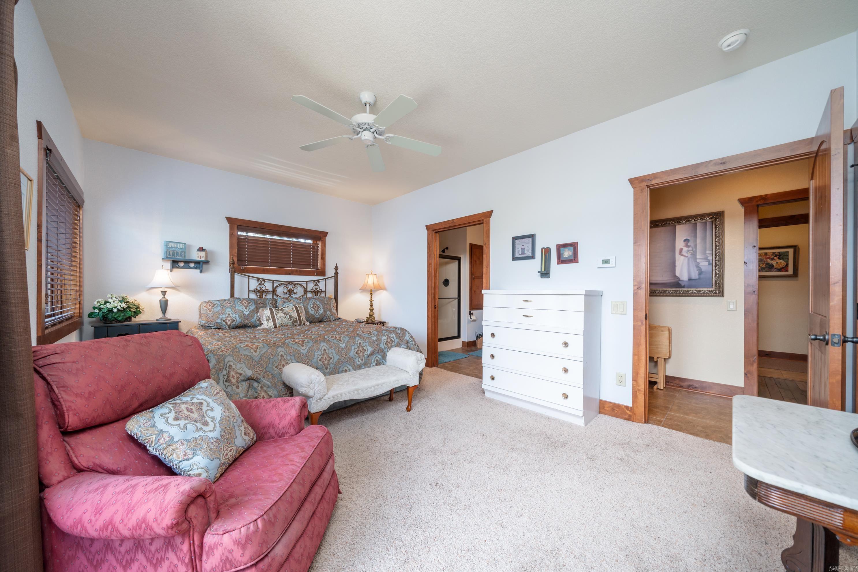 Thomas - Residential