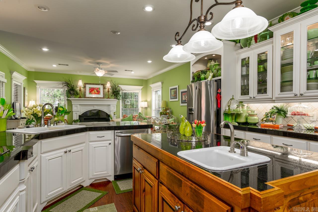 BRISTOL PLACE - Residential