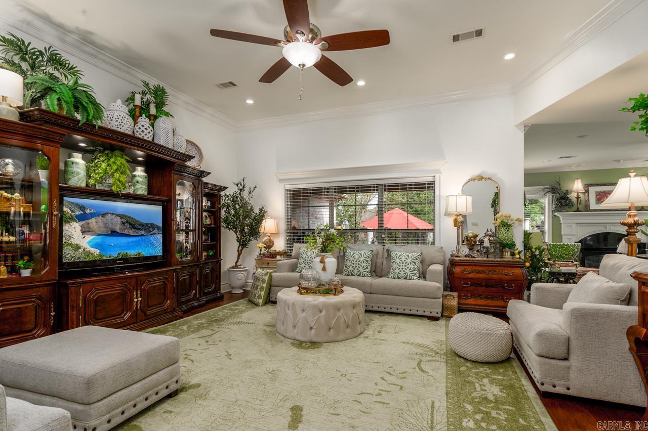 BRISTOL PLACE - Residential