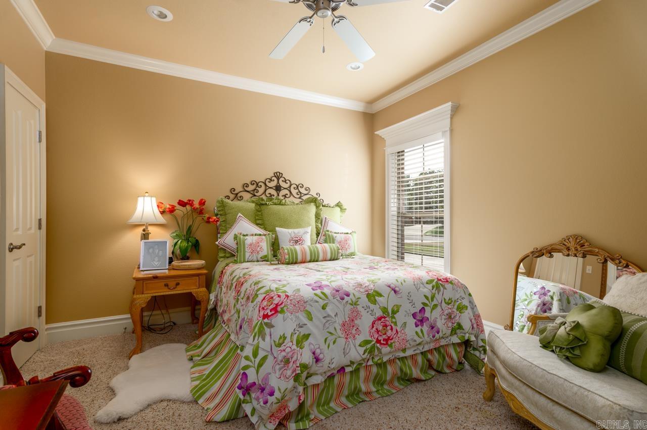 BRISTOL PLACE - Residential