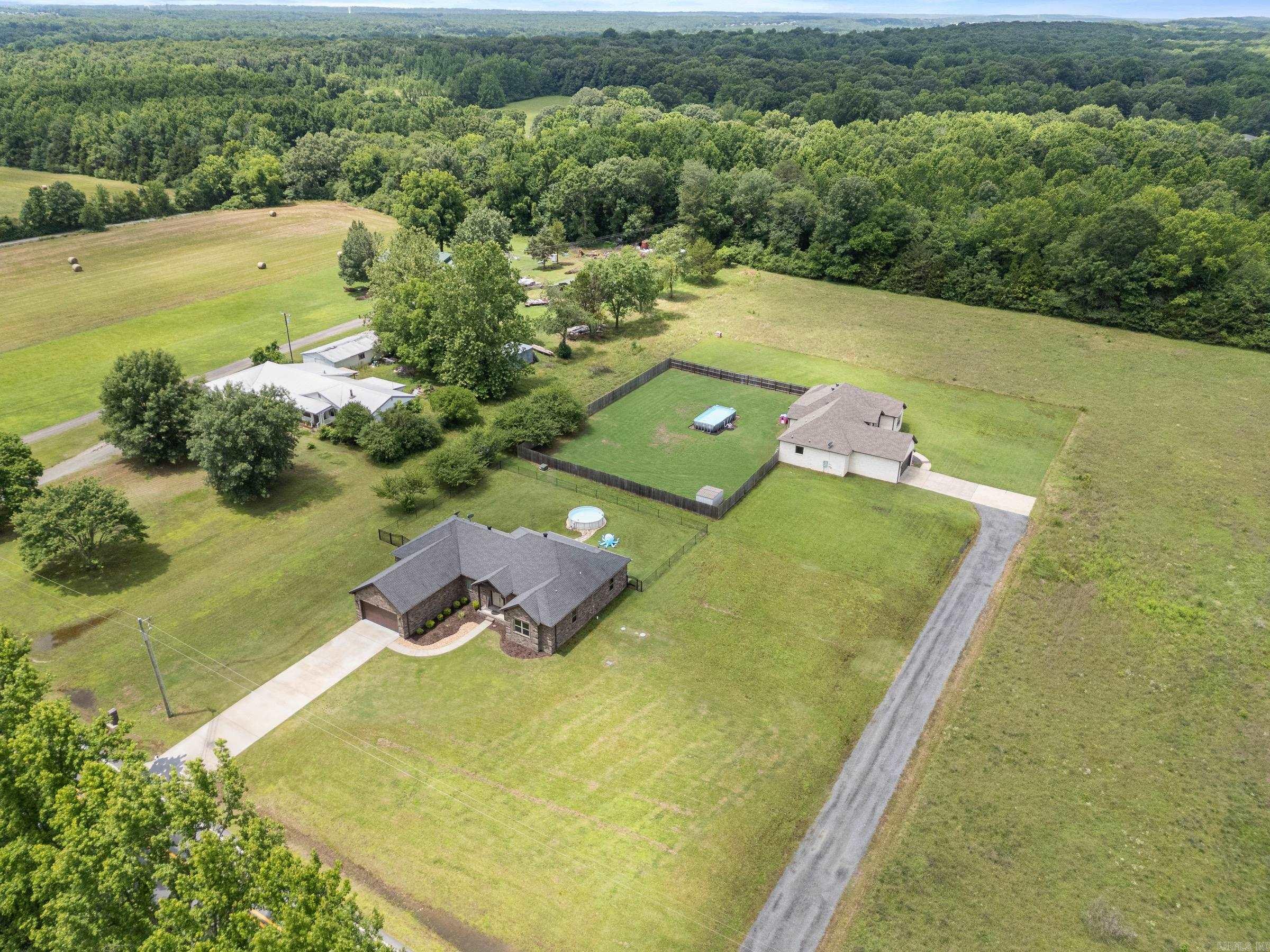 Metes & Bounds - Residential