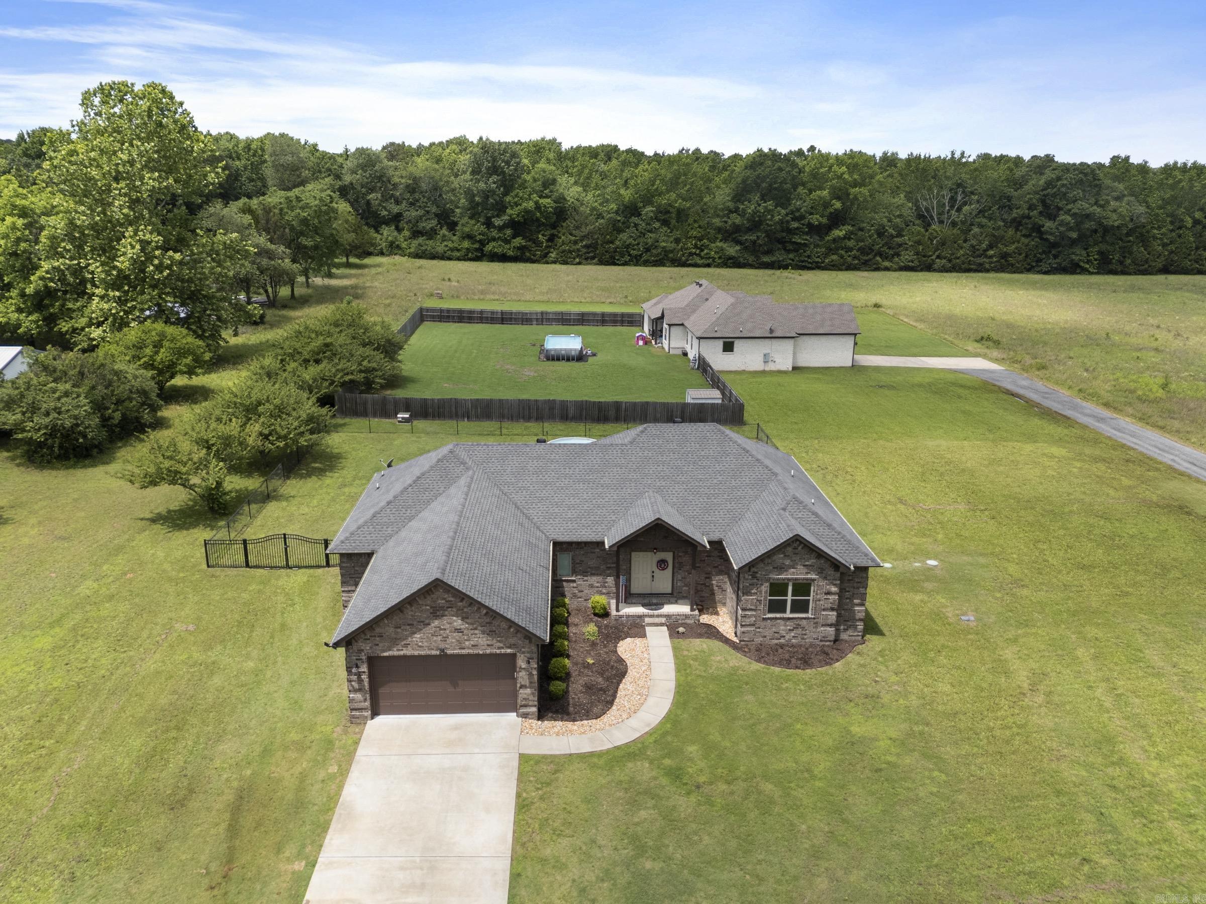 Metes & Bounds - Residential