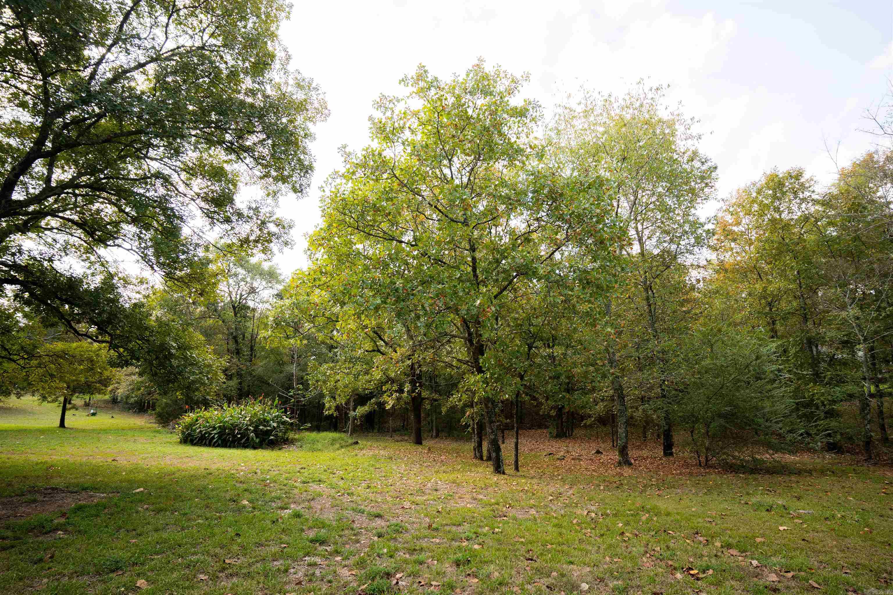 NORTH HILLS ESTATES - Residential