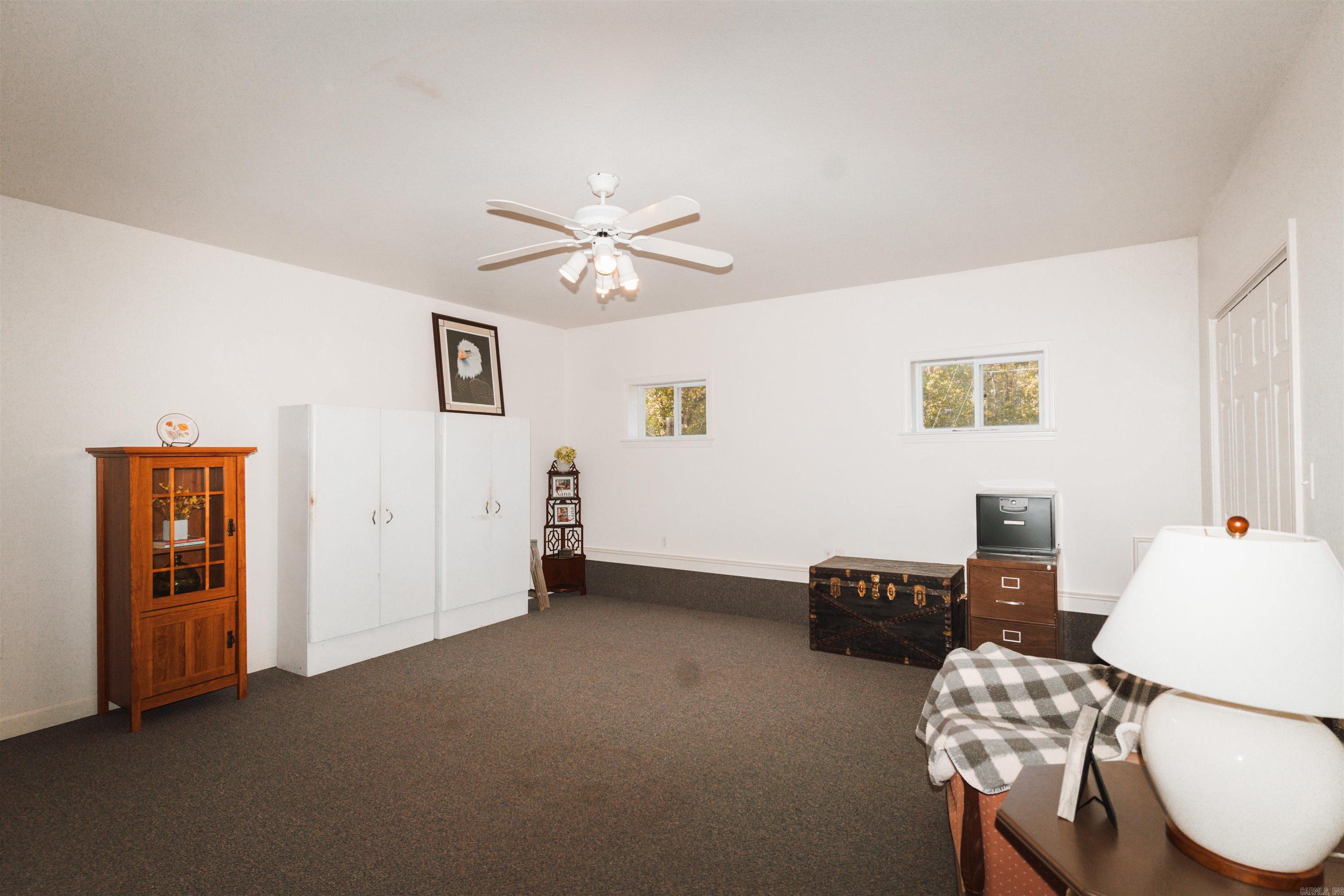 NORTH HILLS ESTATES - Residential