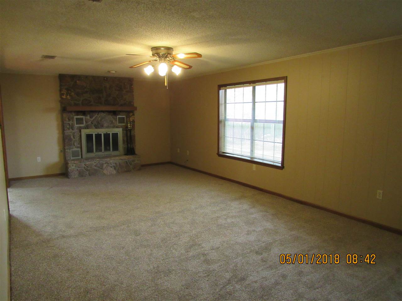 Smokin Oaks - Residential Lease