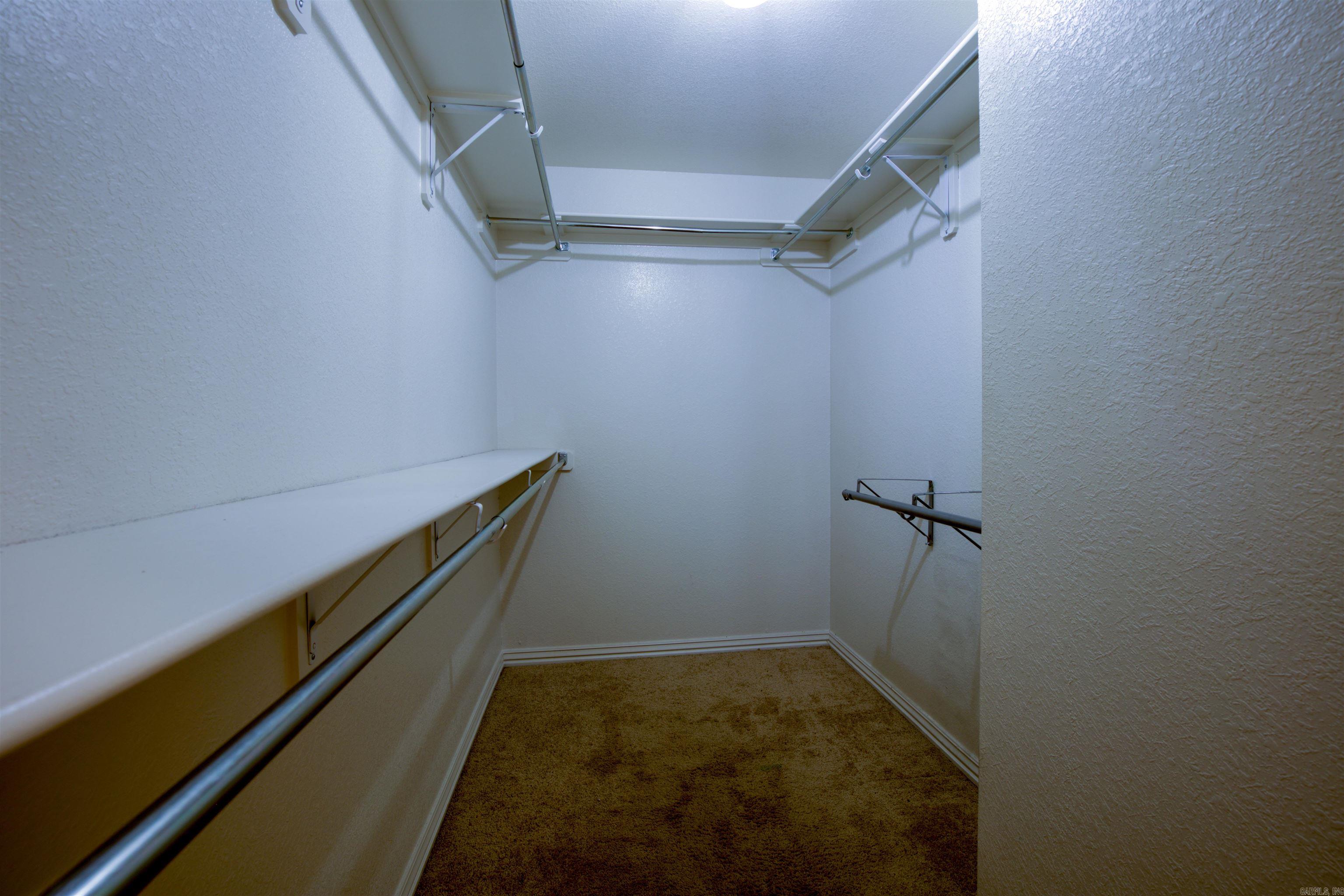 BENT TREE ESTATES - Residential