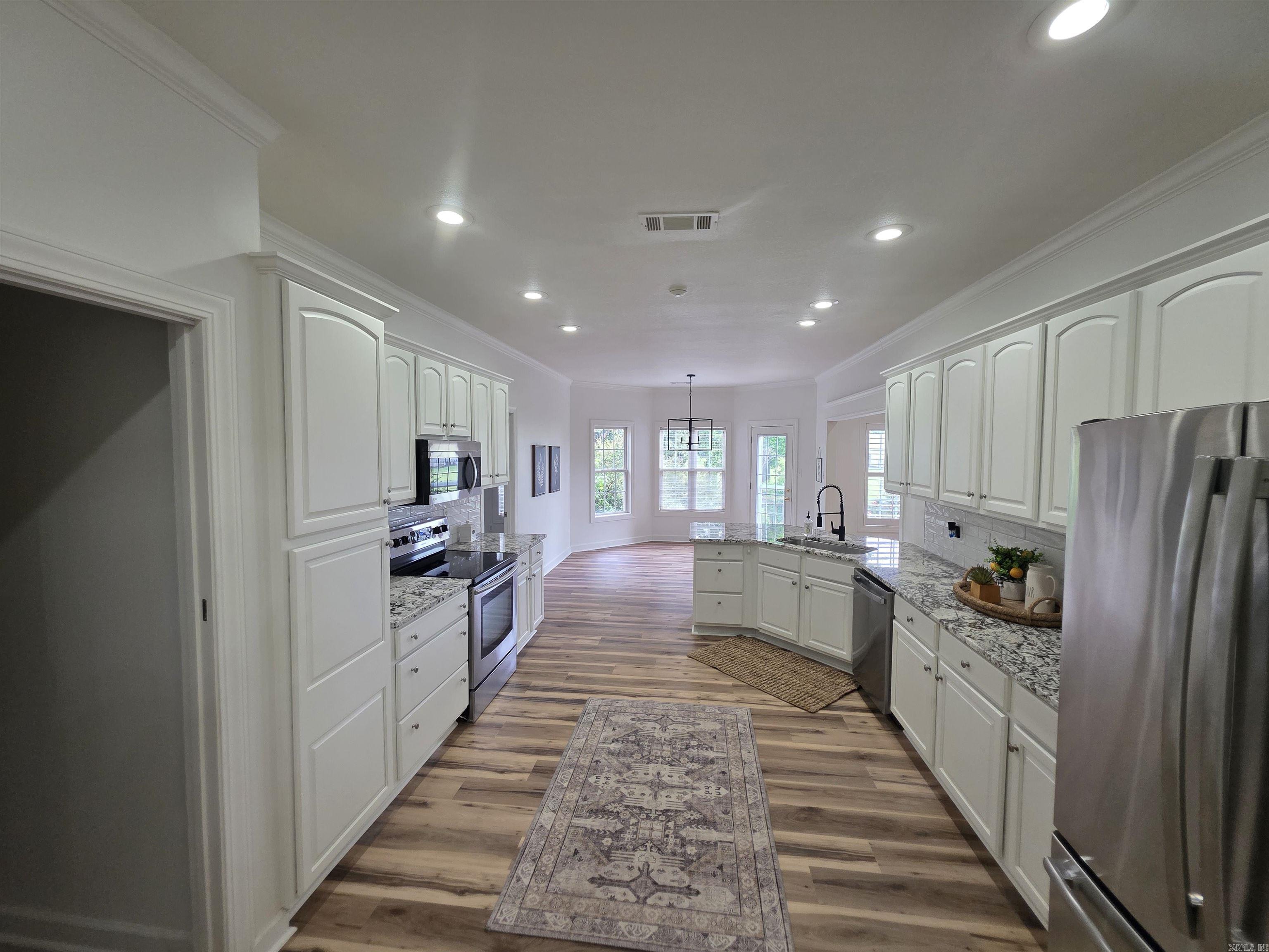 MARCHBANKS ESTATES - Residential