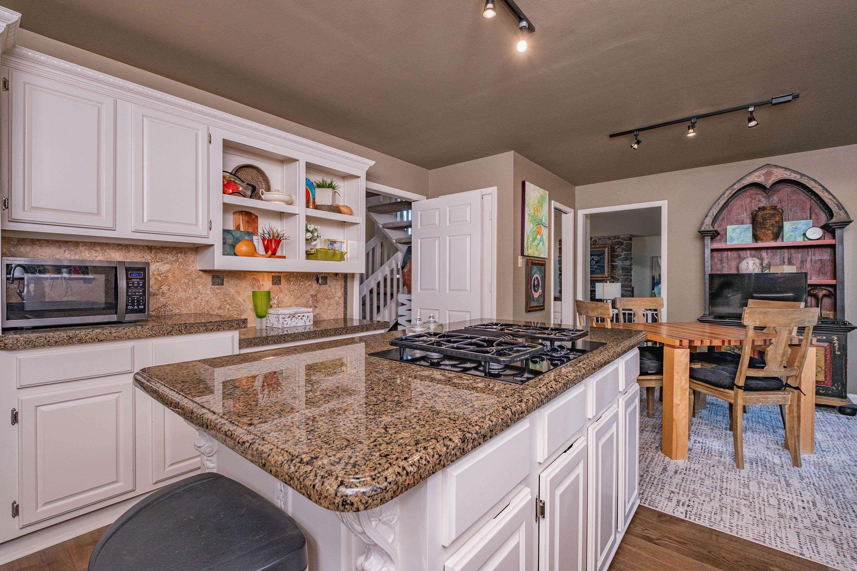 ST CHARLES ADDN - Residential