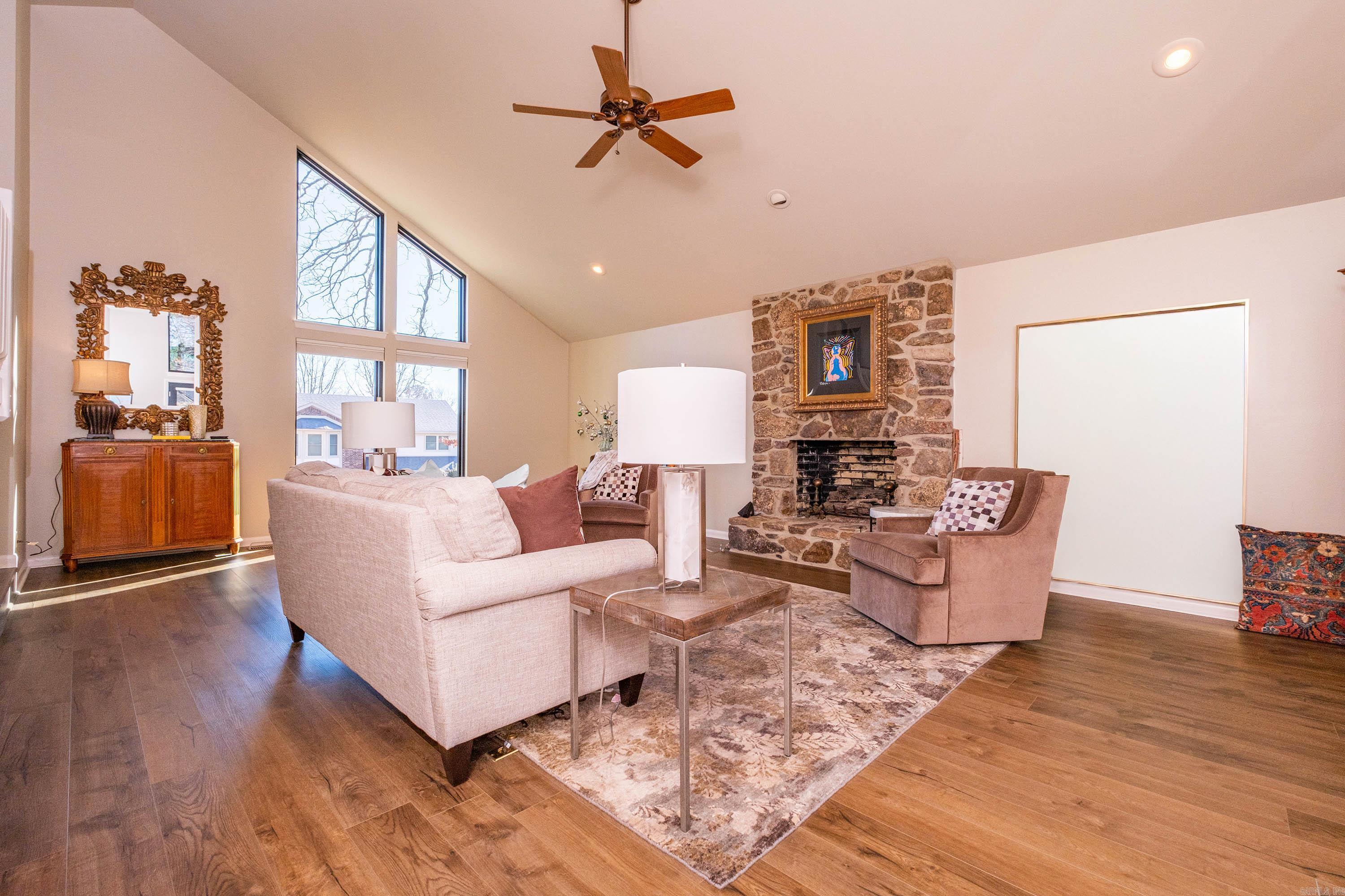 ST CHARLES ADDN - Residential