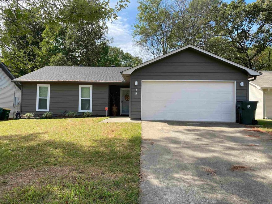 Beautifully updated craftsman style home, security system, 2 car garage, privacy fenced level lot with separate dog run area & patio. New roof 2018, new wood look laminate flooring Oct '21 in den, entry, & hall. All appliances stay in eat-in kitchen, including new refrigerator & gas stove. New storm door & windows, added pest repelling insulation in attic- repels squirrels & insects. Ceramic tile in all wet areas, fans, blinds, crown molding, pass thru laundry, and more.