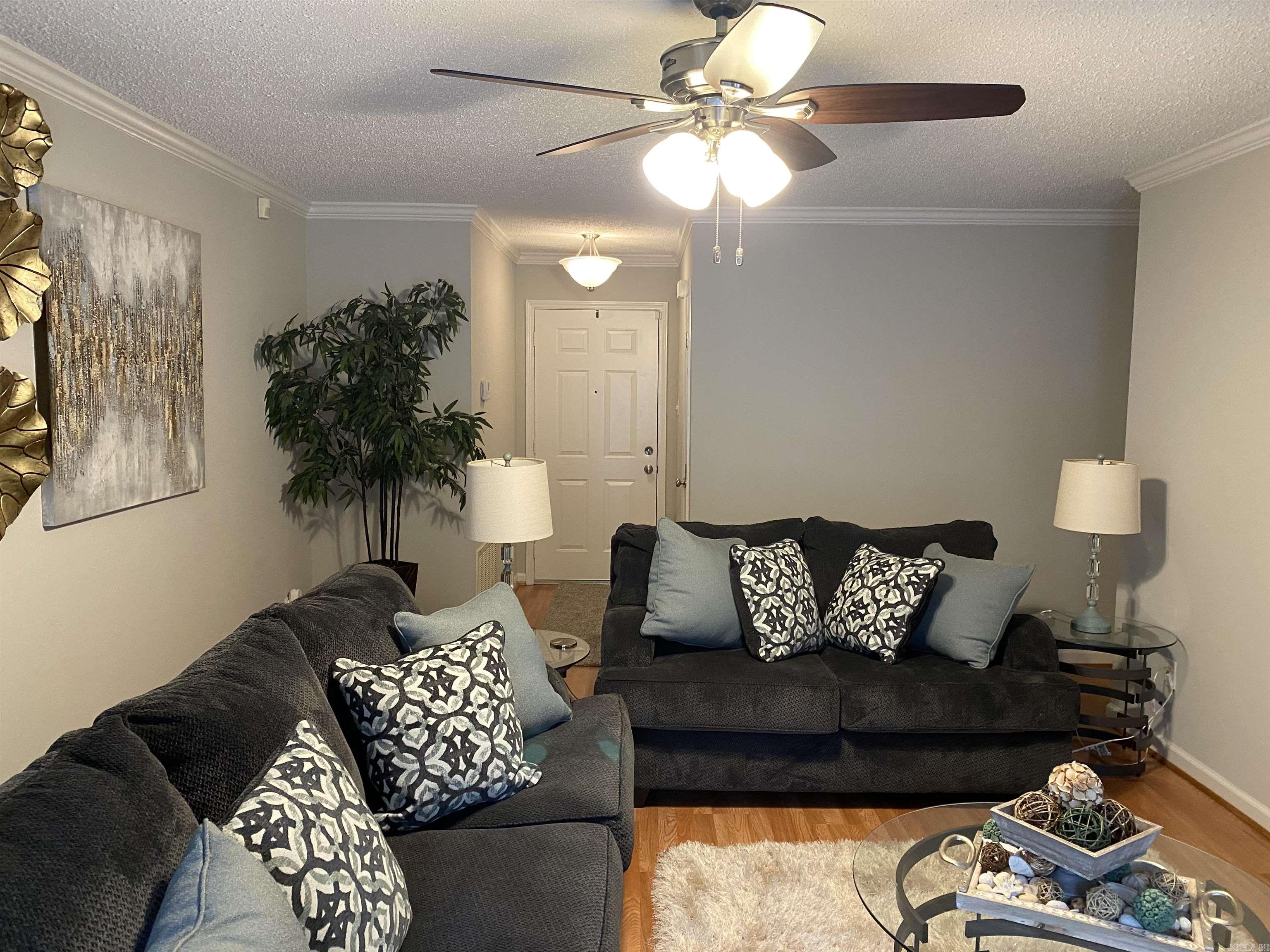 CRYSTAL VALLEY MANOR - Residential