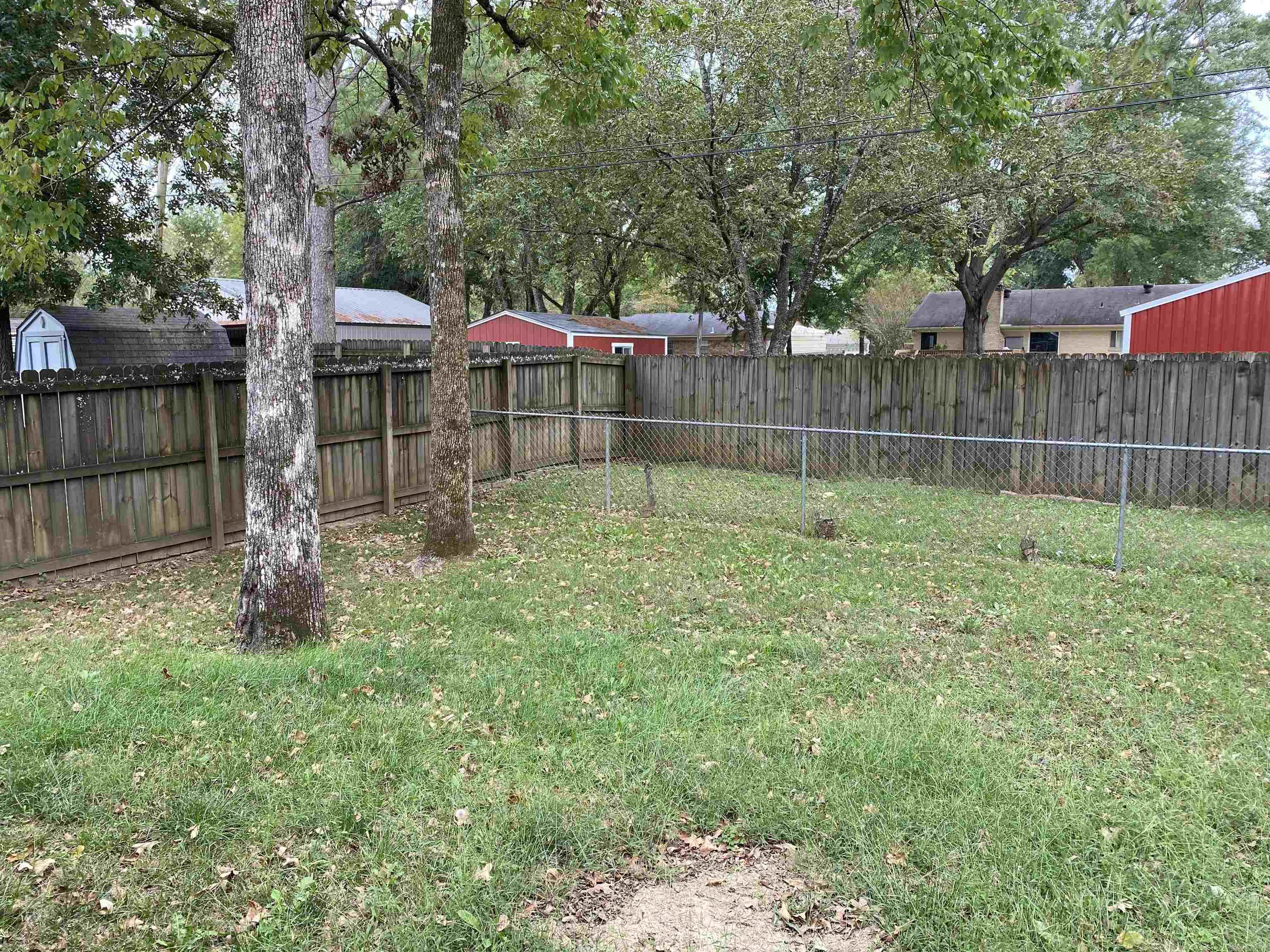 CRYSTAL VALLEY MANOR - Residential