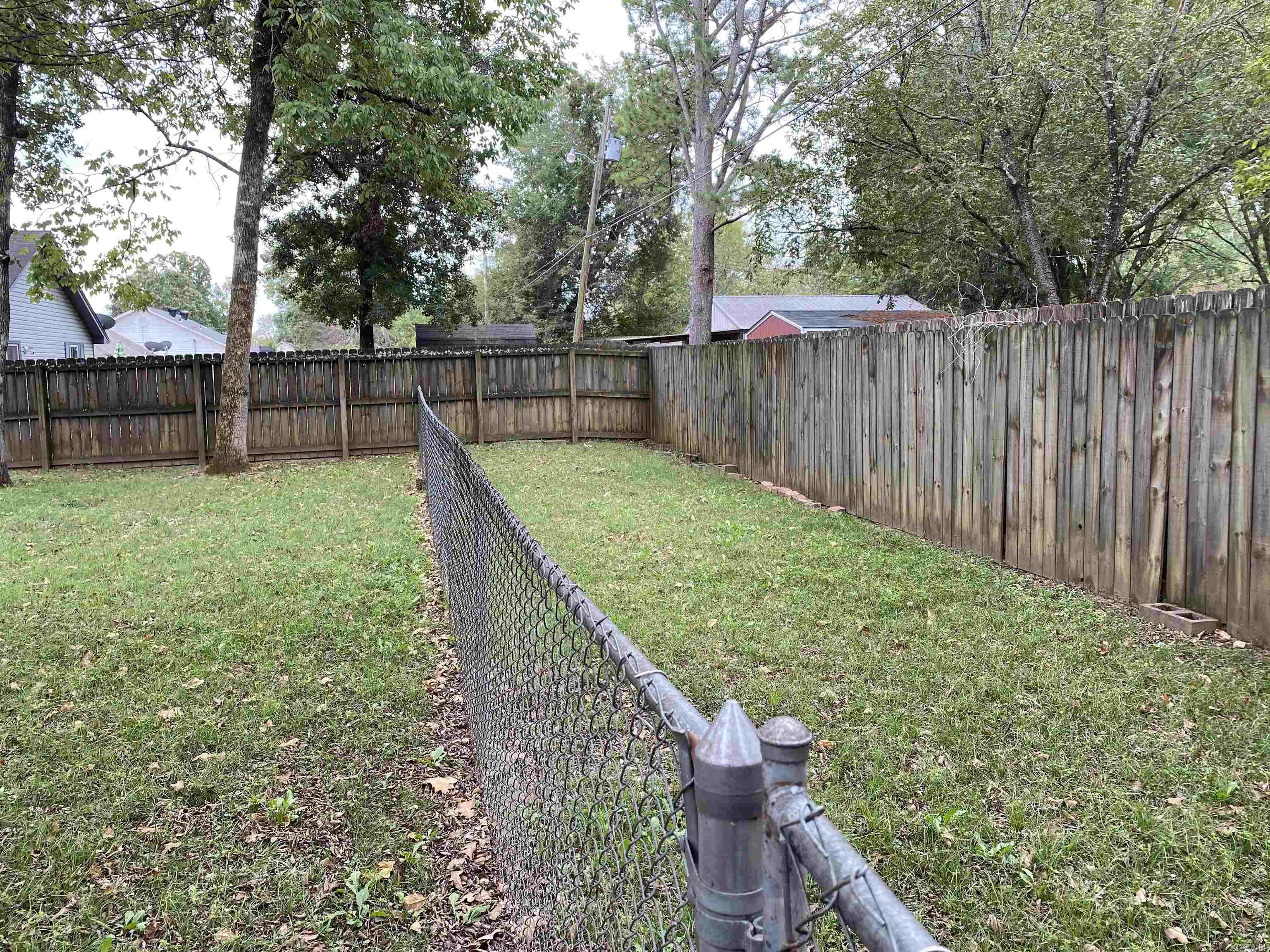 CRYSTAL VALLEY MANOR - Residential