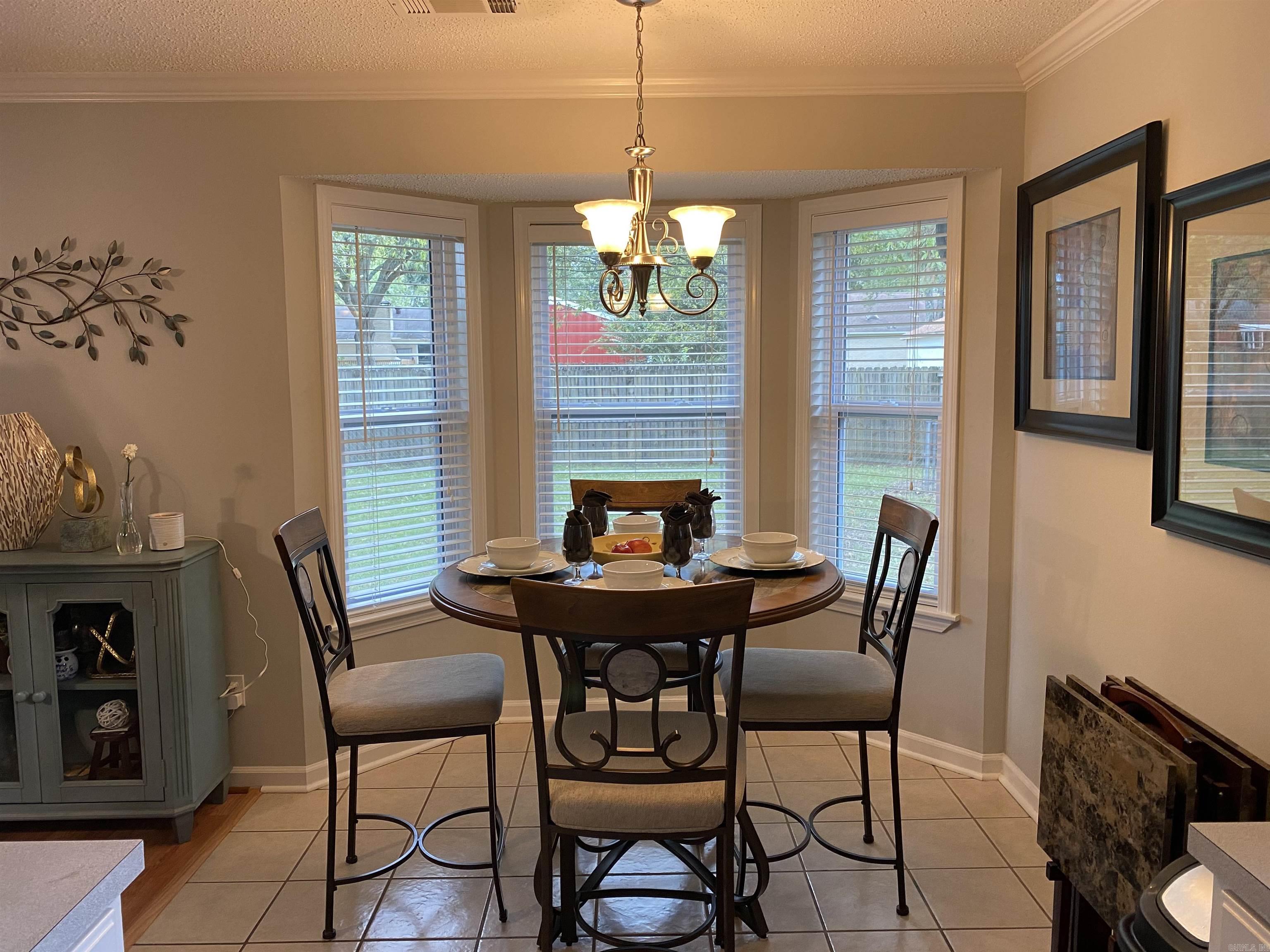 CRYSTAL VALLEY MANOR - Residential