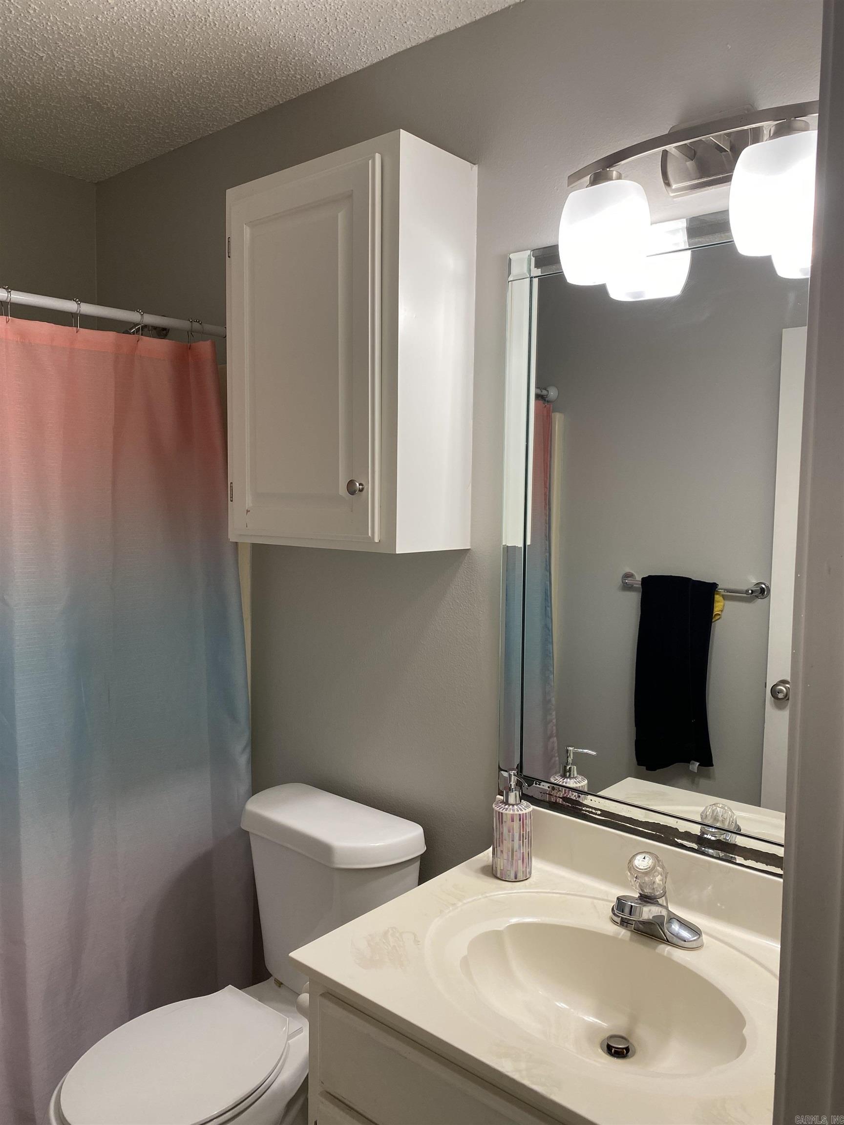 CRYSTAL VALLEY MANOR - Residential