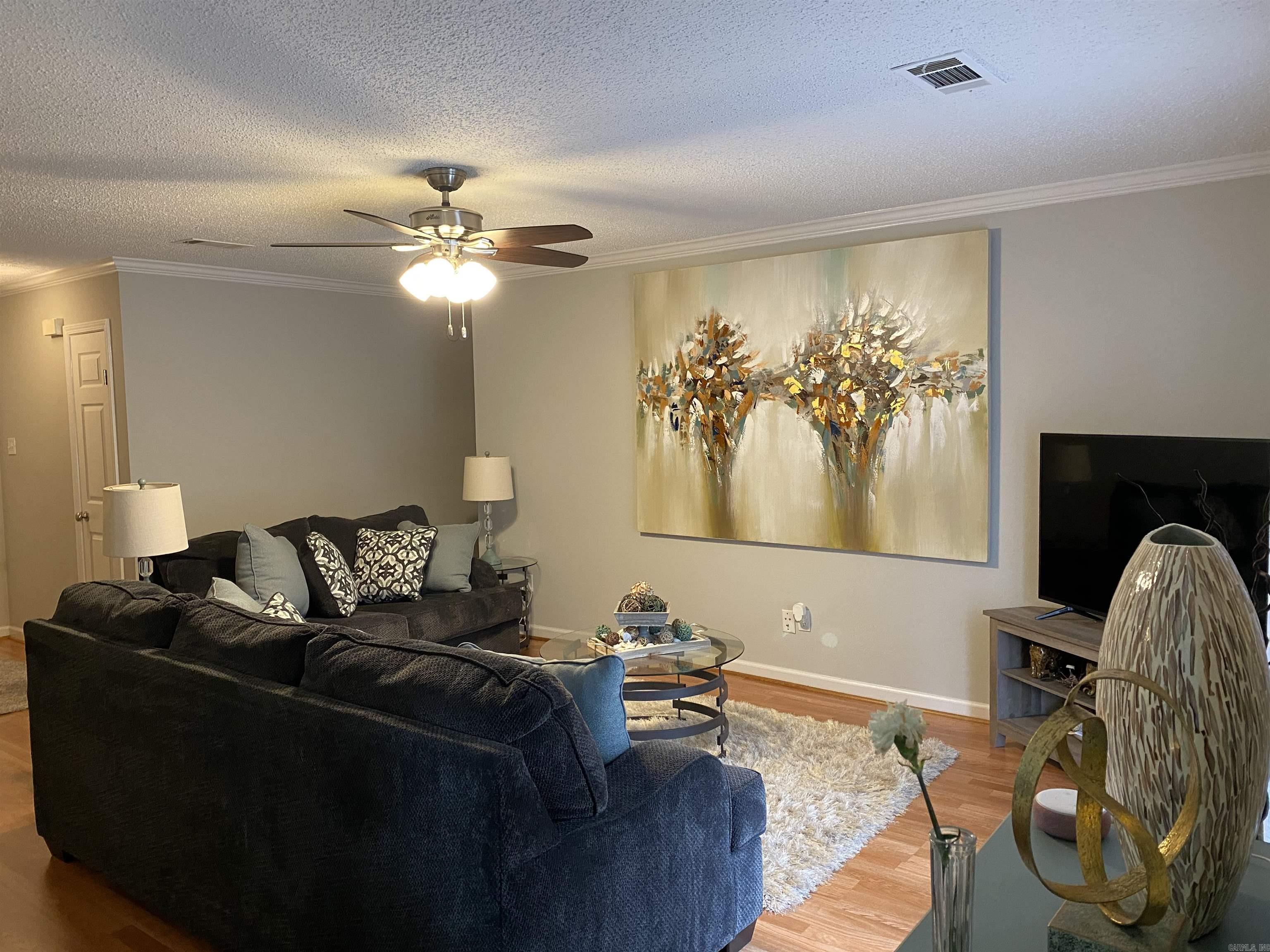 CRYSTAL VALLEY MANOR - Residential