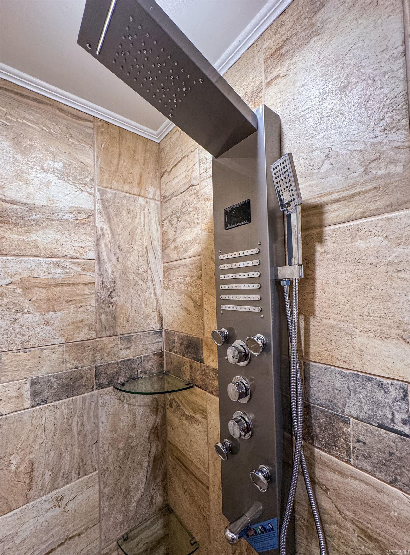 McArthur - Residential