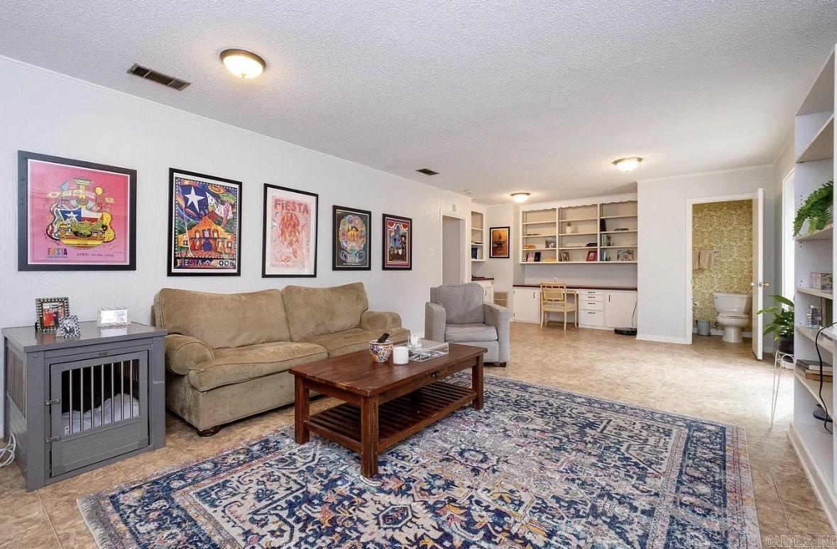 Leawood Heights - Residential
