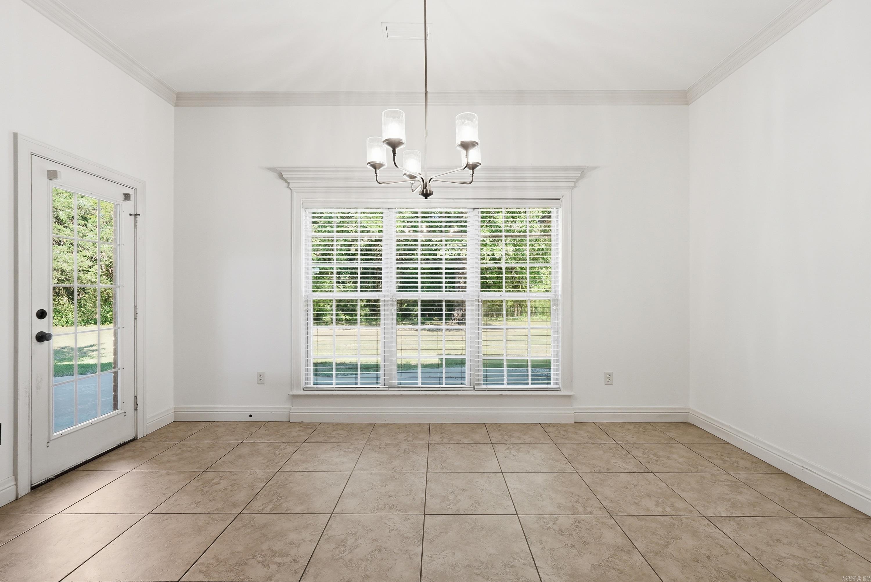 CANTERBURY PLACE - Residential