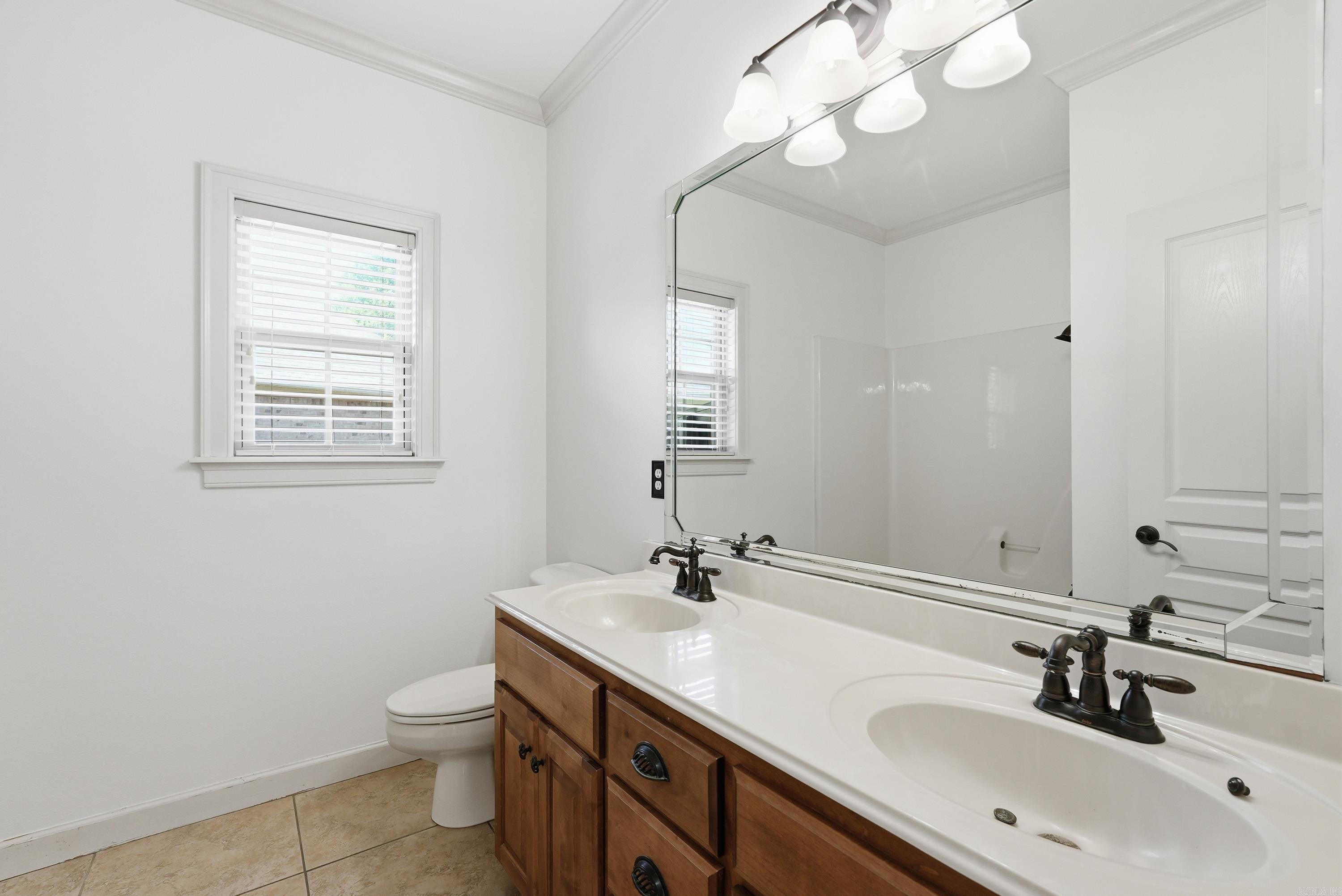 CANTERBURY PLACE - Residential