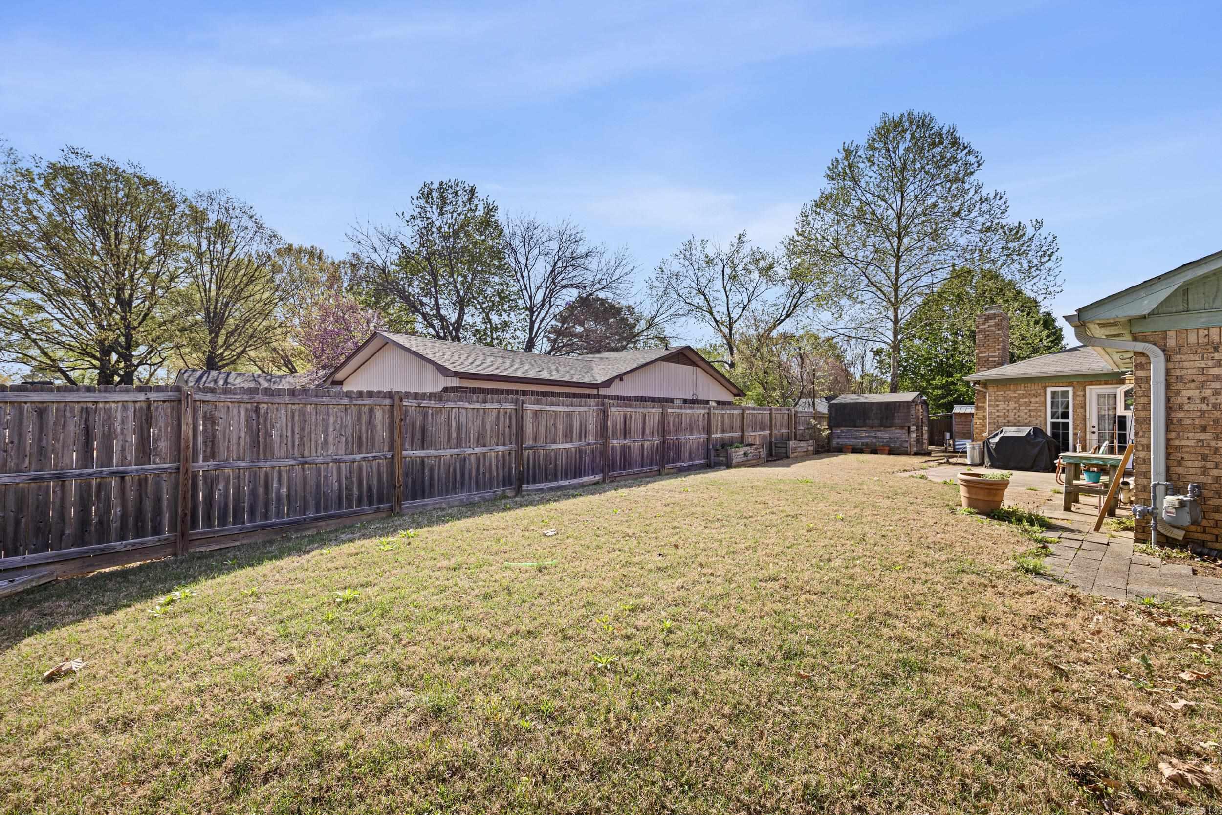 BRIAR SPRINGS - Residential